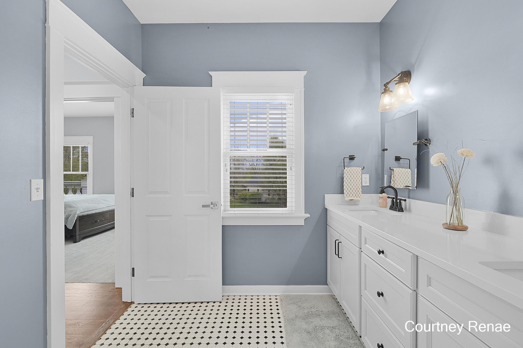 2477 Blackberry Lane NE Grand Rapids MI 49525