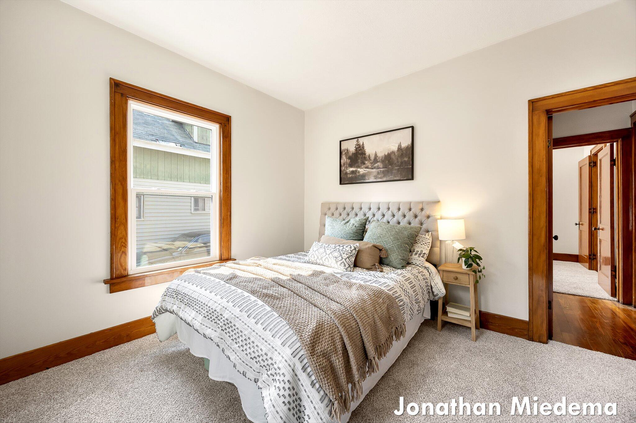 816 Richmond Street NW Grand Rapids MI 49504