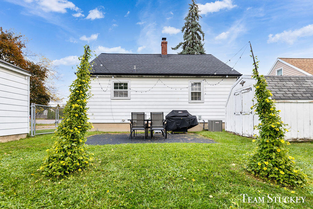 1060 Leonard Street NE Grand Rapids MI 49503