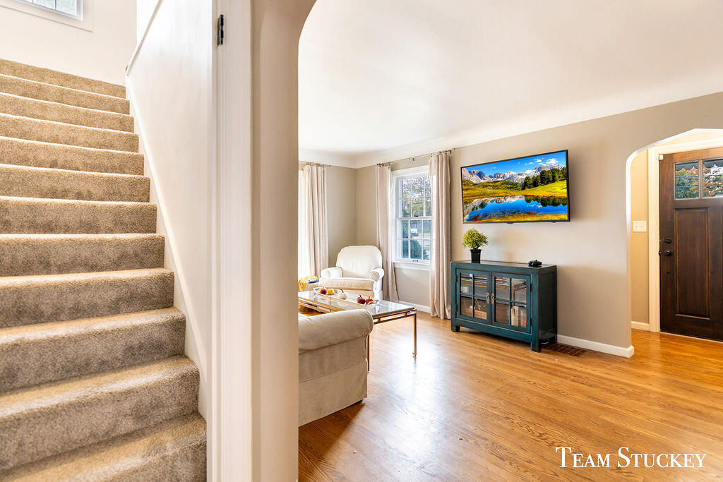 1060 Leonard Street NE Grand Rapids MI 49503