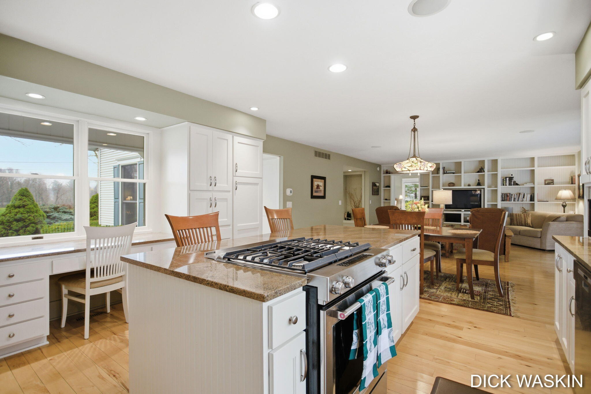 6515 Clearbrook Drive Saugatuck MI 49453