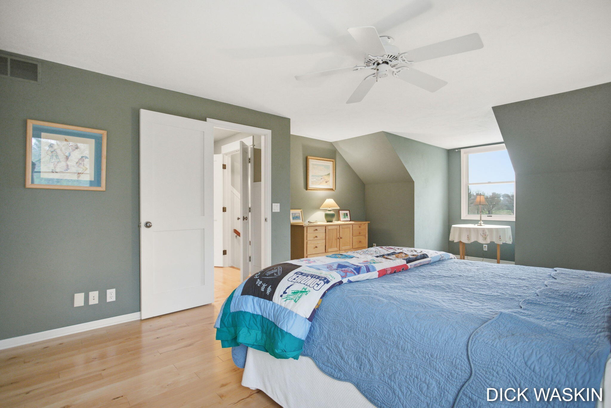 6515 Clearbrook Drive Saugatuck MI 49453