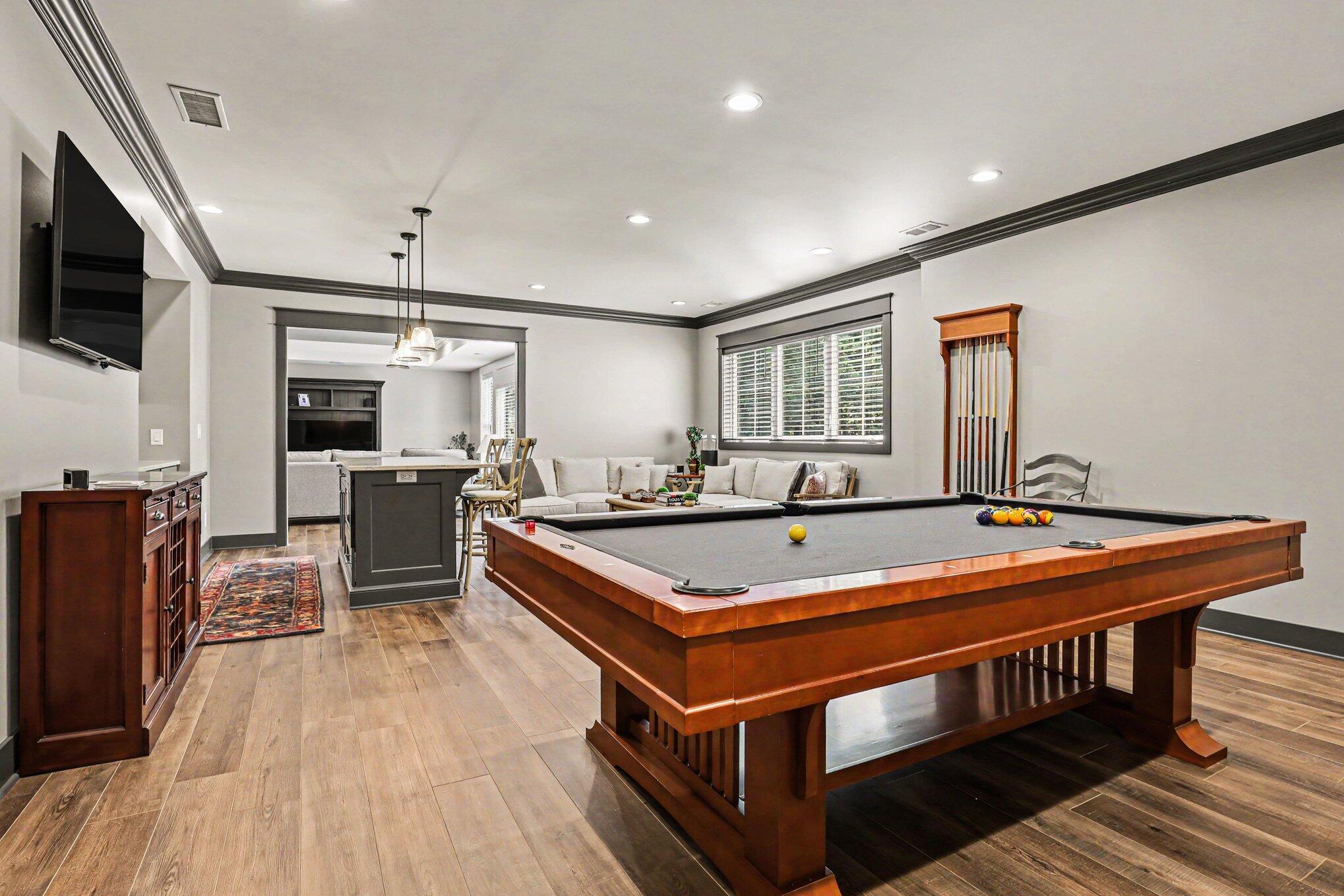 547 Roundtree Drive NE Ada MI 49301