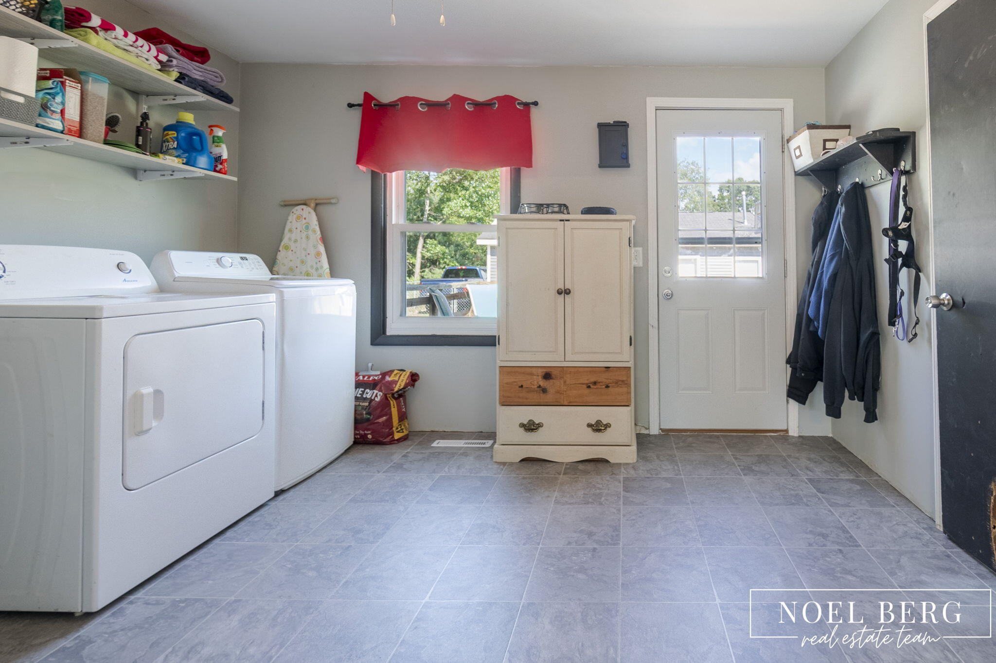 1104 S Drent Road Muskegon MI 49442