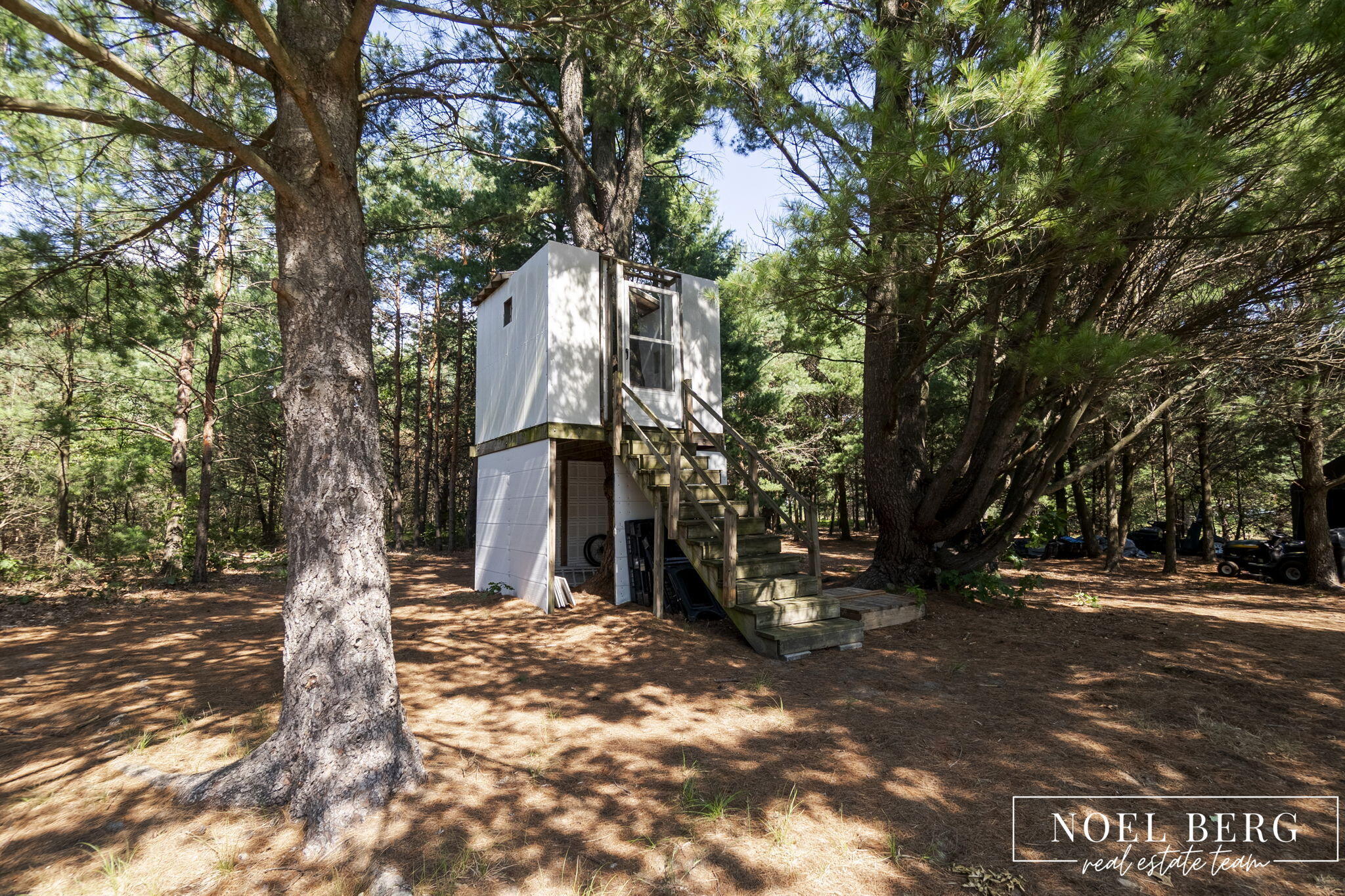 1104 S Drent Road Muskegon MI 49442