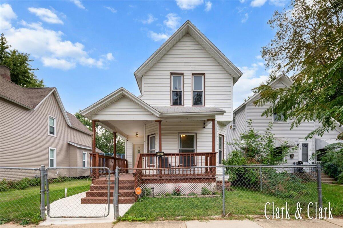 1032 Jennette Avenue NW Grand Rapids MI 49504