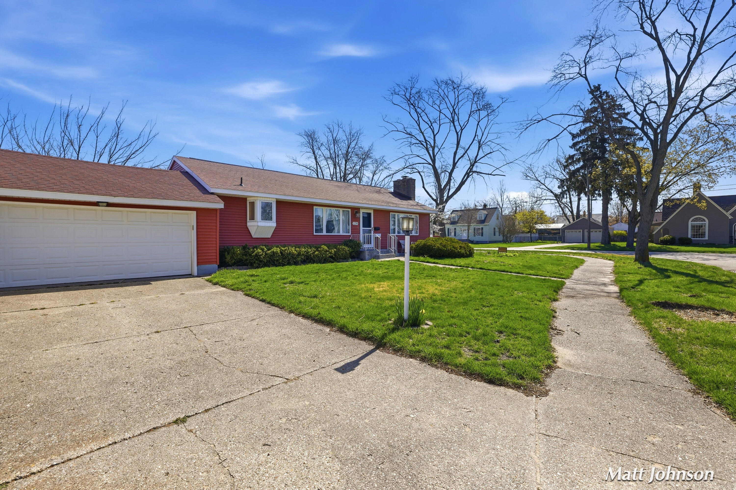 1230 Princeton Road Muskegon MI 49441