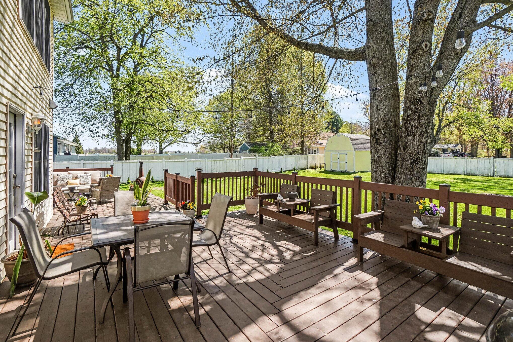 9466 Riverbend Drive South Haven MI 49090
