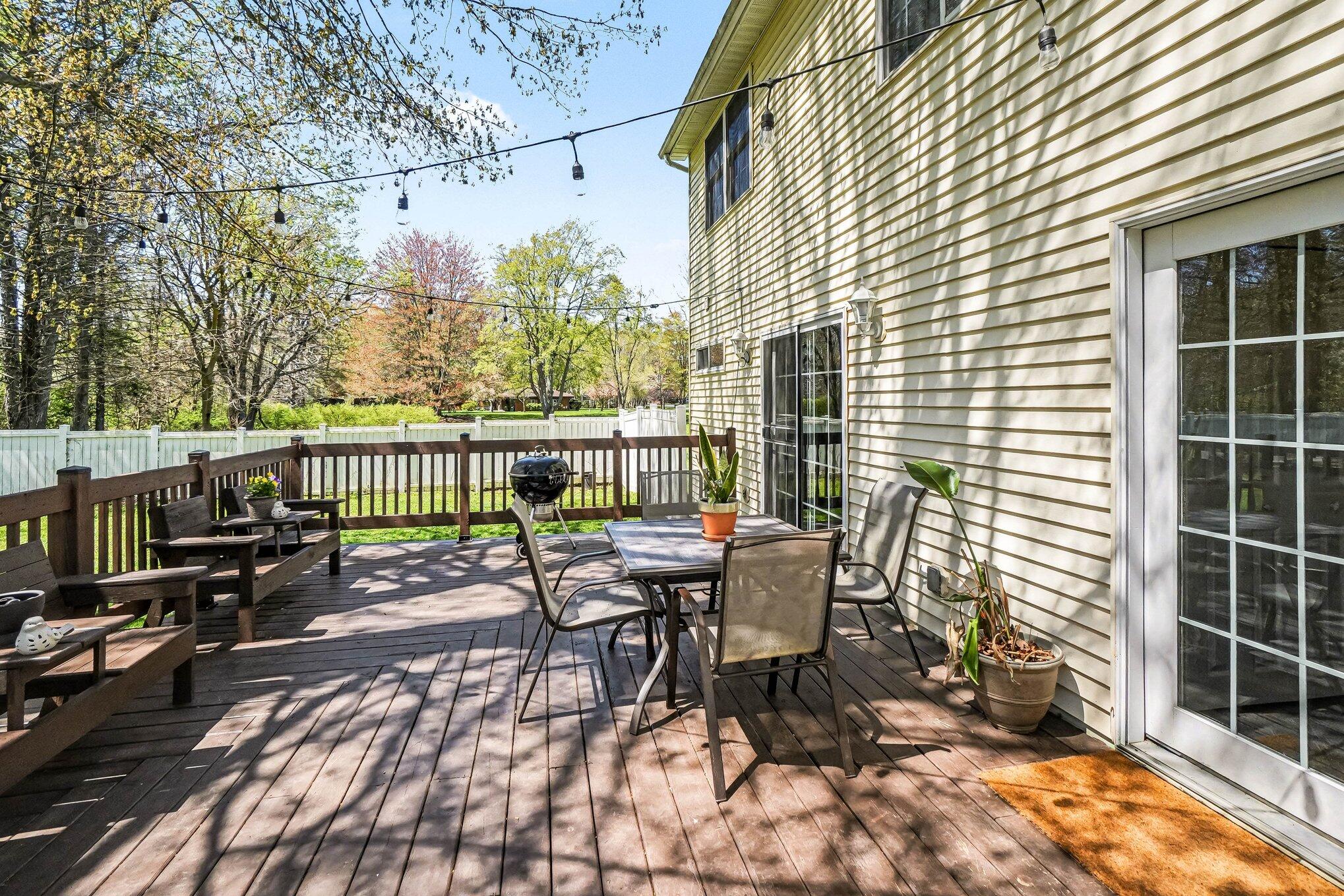 9466 Riverbend Drive South Haven MI 49090