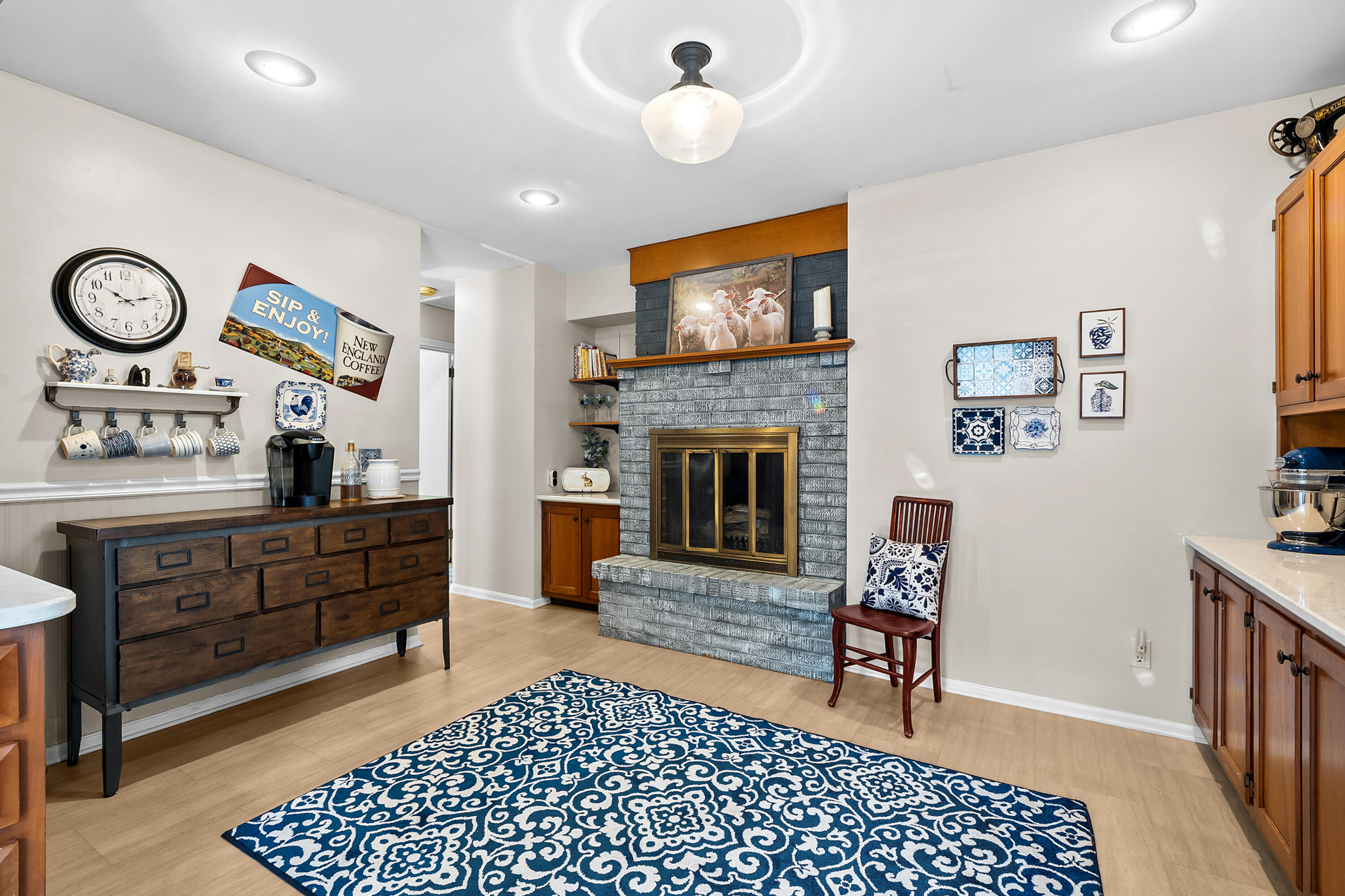 2411 Waite Avenue Kalamazoo MI 49008