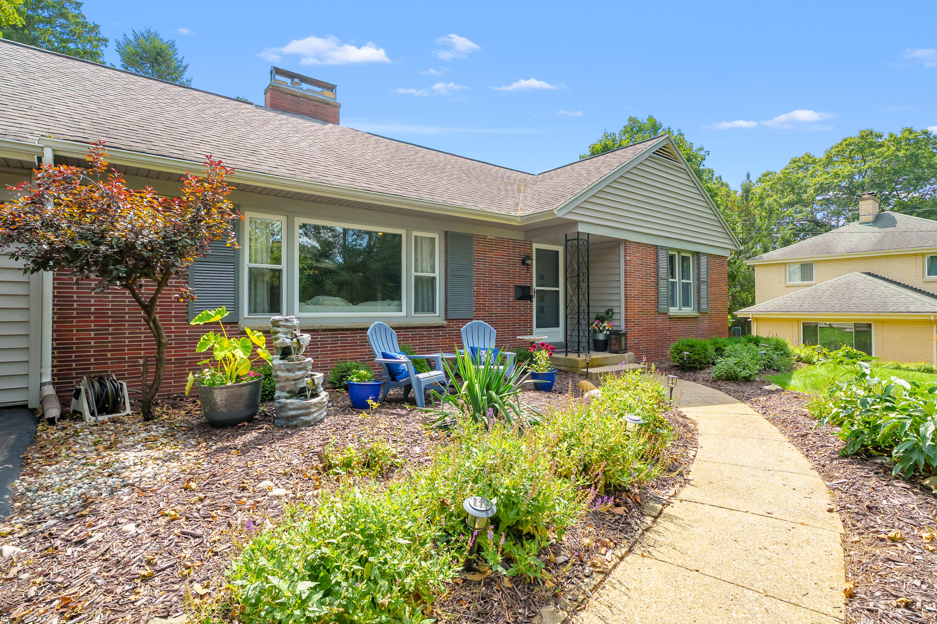 2411 Waite Avenue Kalamazoo MI 49008