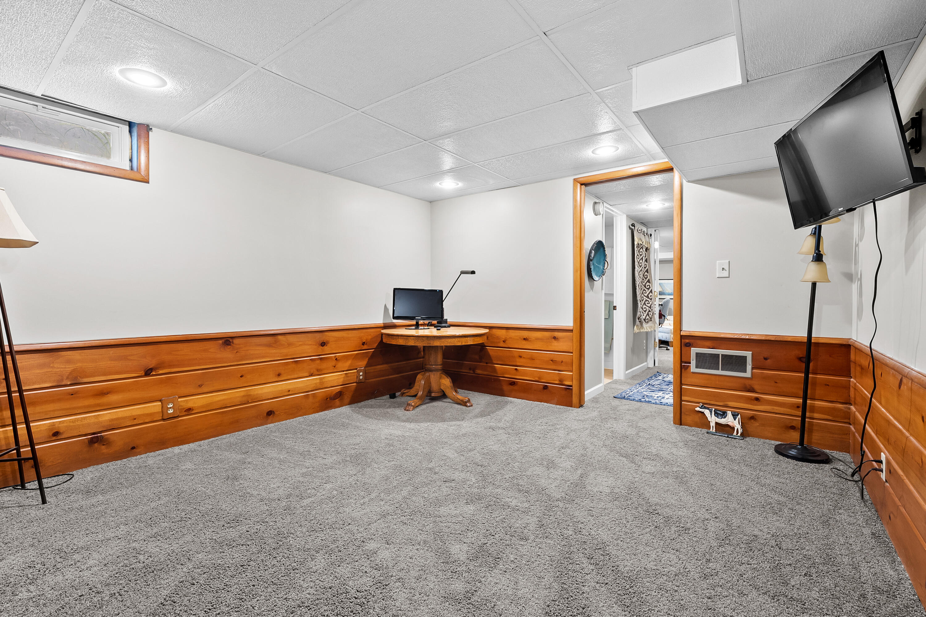 2411 Waite Avenue Kalamazoo MI 49008