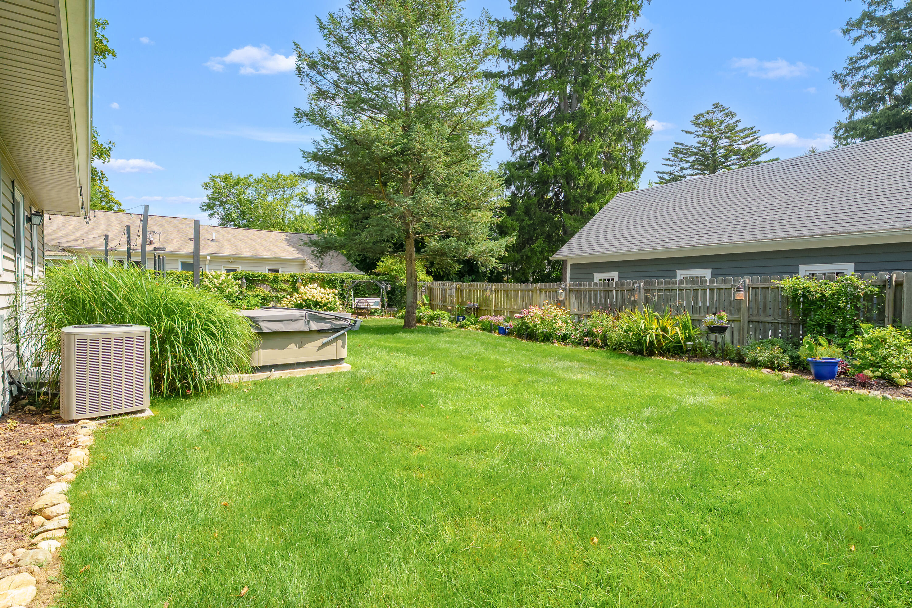 2411 Waite Avenue Kalamazoo MI 49008