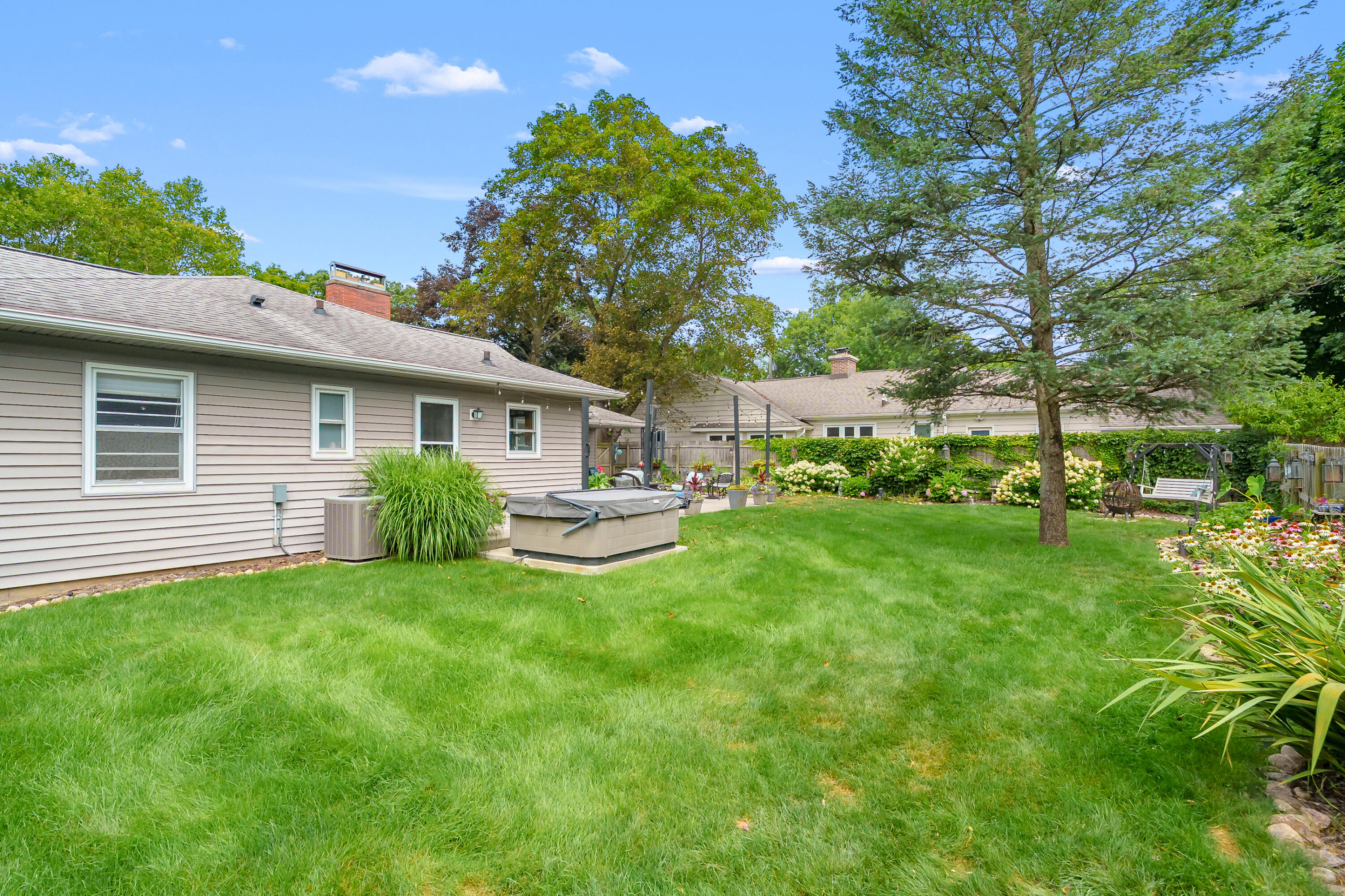 2411 Waite Avenue Kalamazoo MI 49008