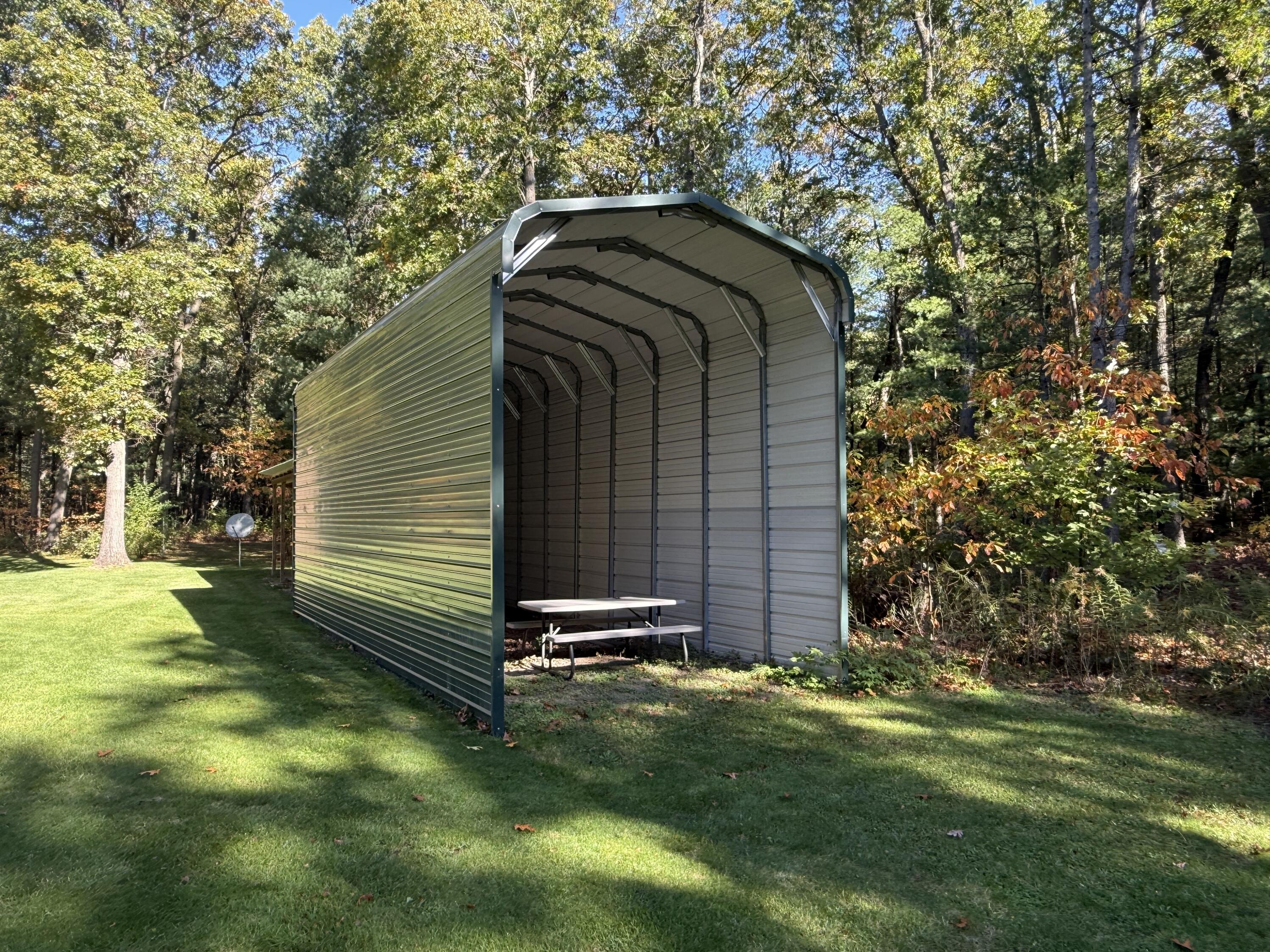 6049 S Hemlock Ridge Trail Muskegon MI 49442