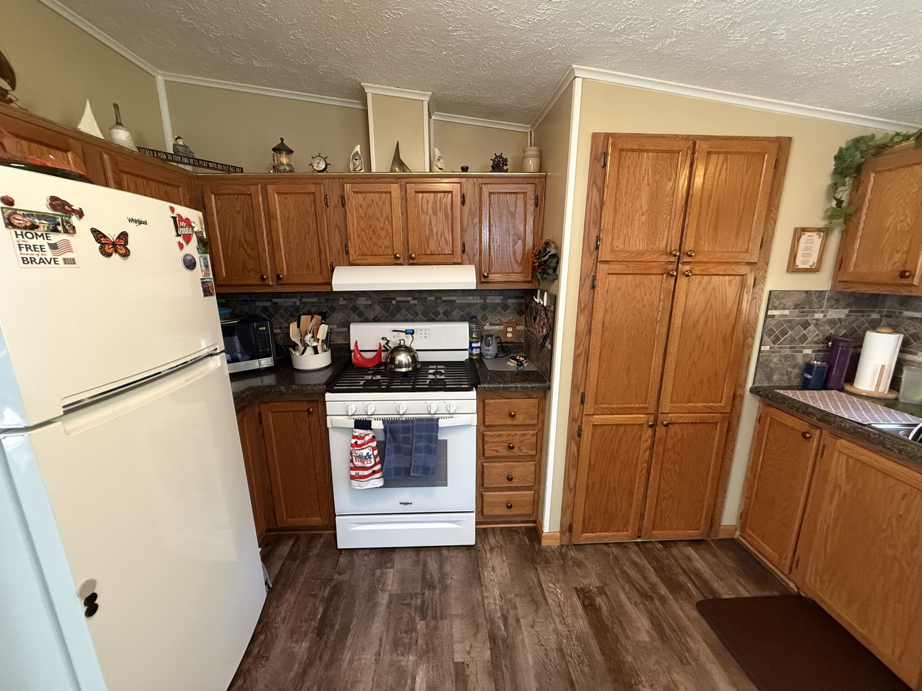 6049 S Hemlock Ridge Trail Muskegon MI 49442