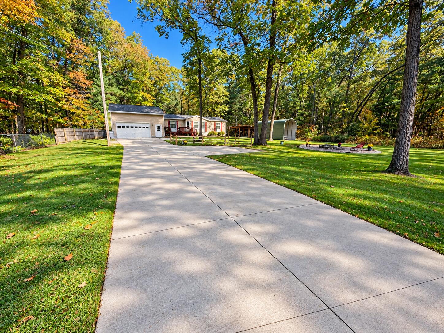 6049 S Hemlock Ridge Trail Muskegon MI 49442