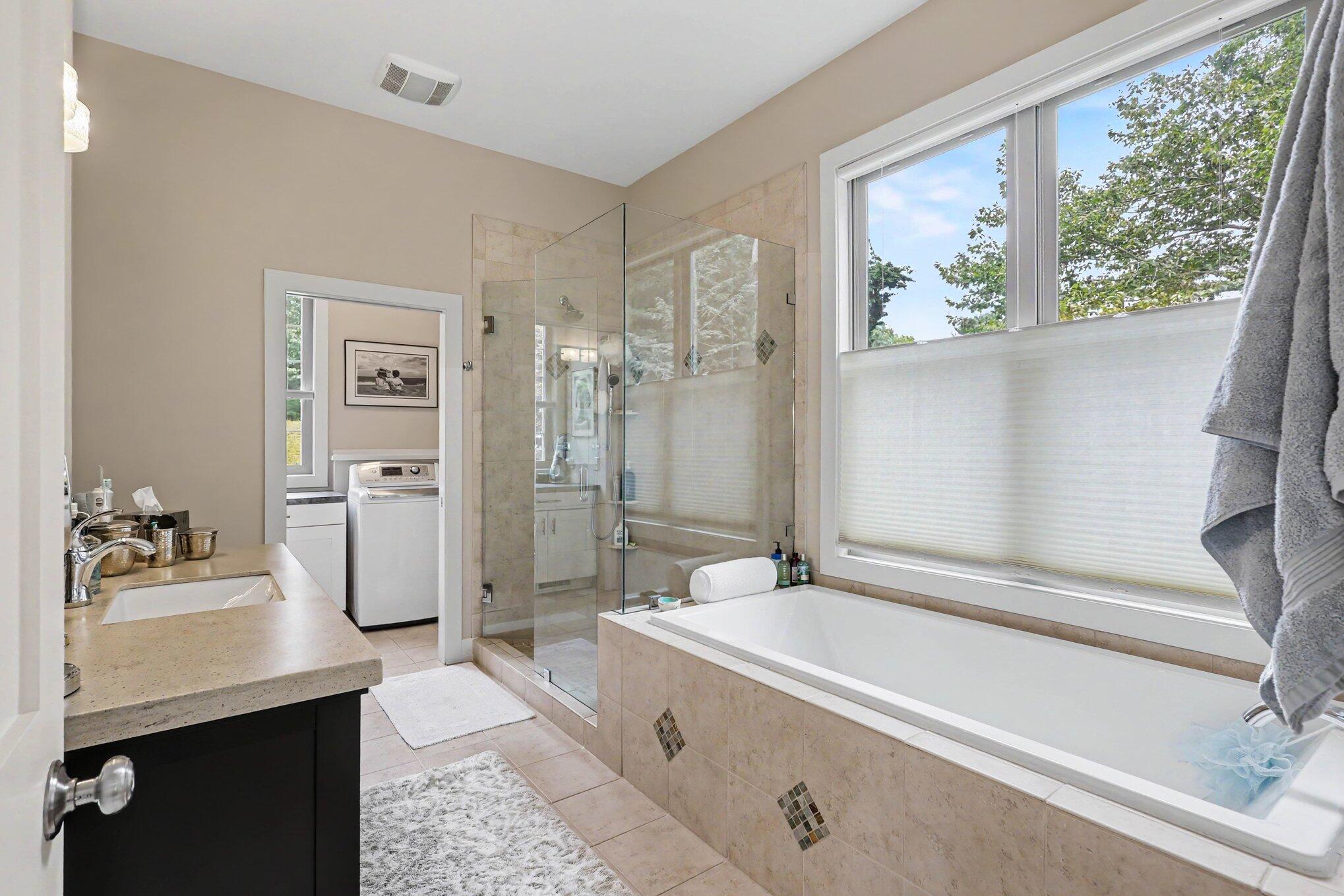 2077 W Glen Court Norton Shores MI 49441