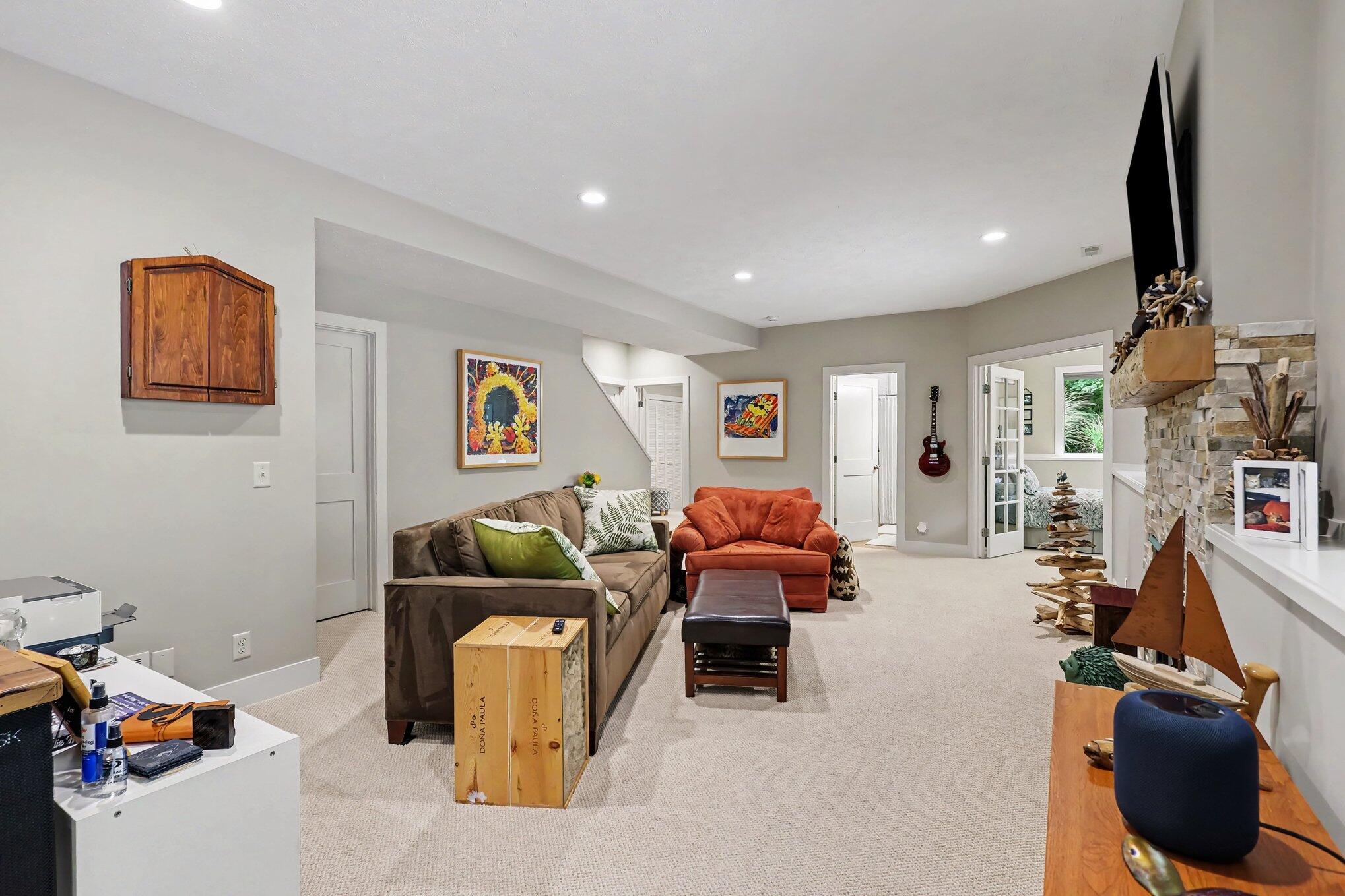 2077 W Glen Court Norton Shores MI 49441