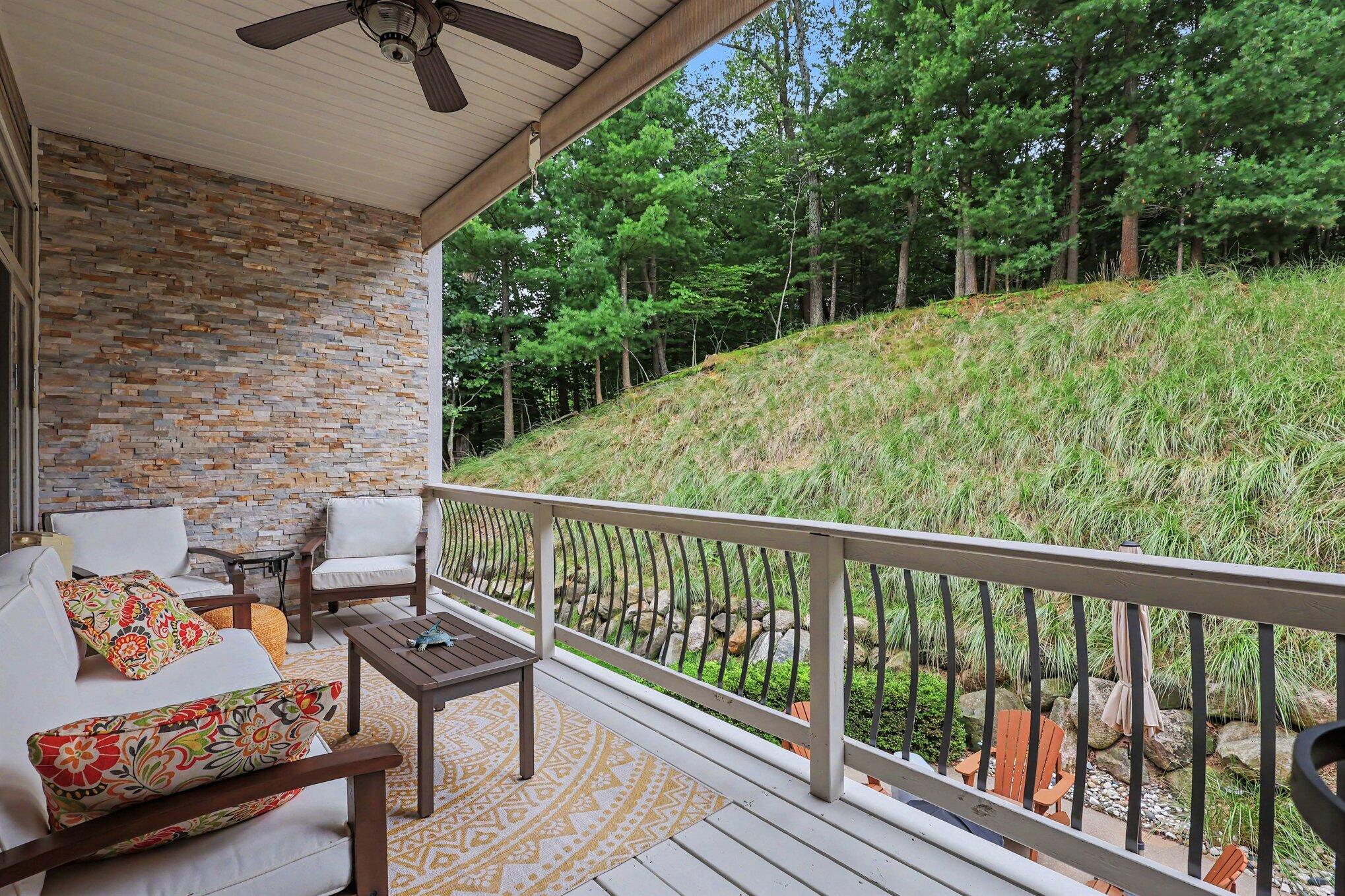 2077 W Glen Court Norton Shores MI 49441