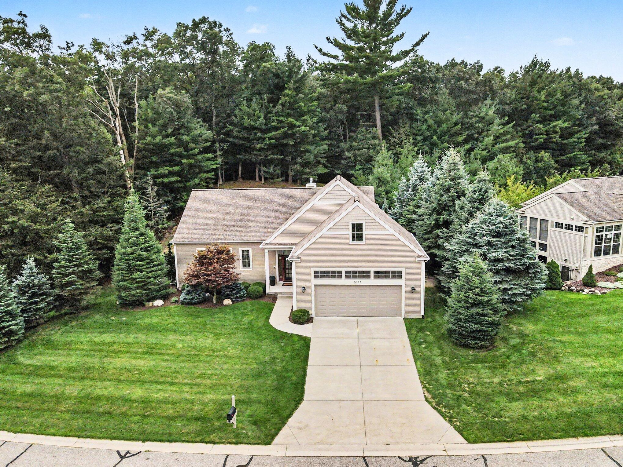 2077 W Glen Court Norton Shores MI 49441