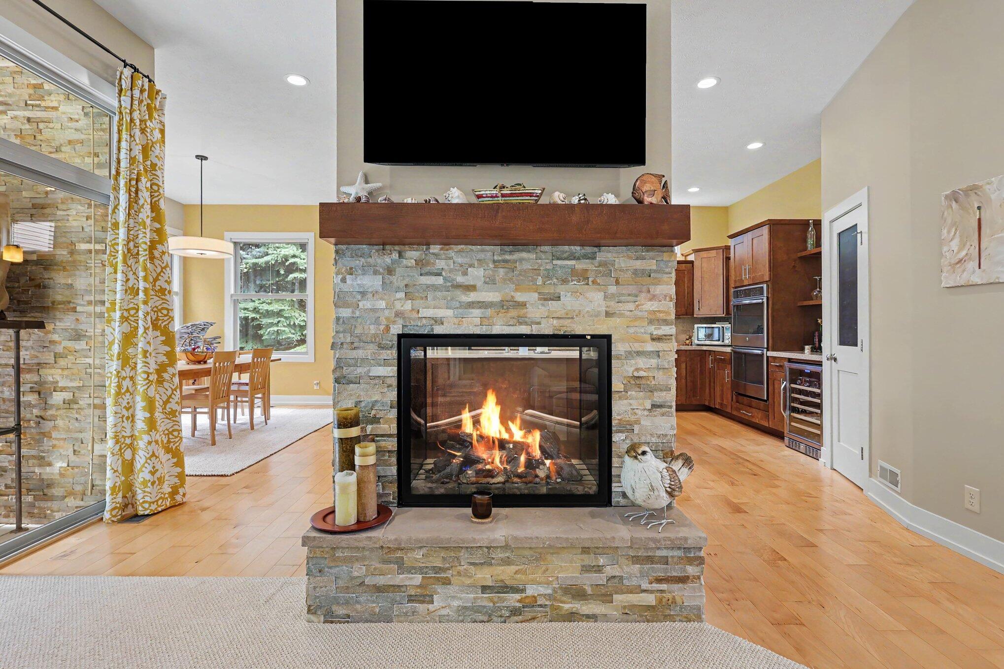 2077 W Glen Court Norton Shores MI 49441