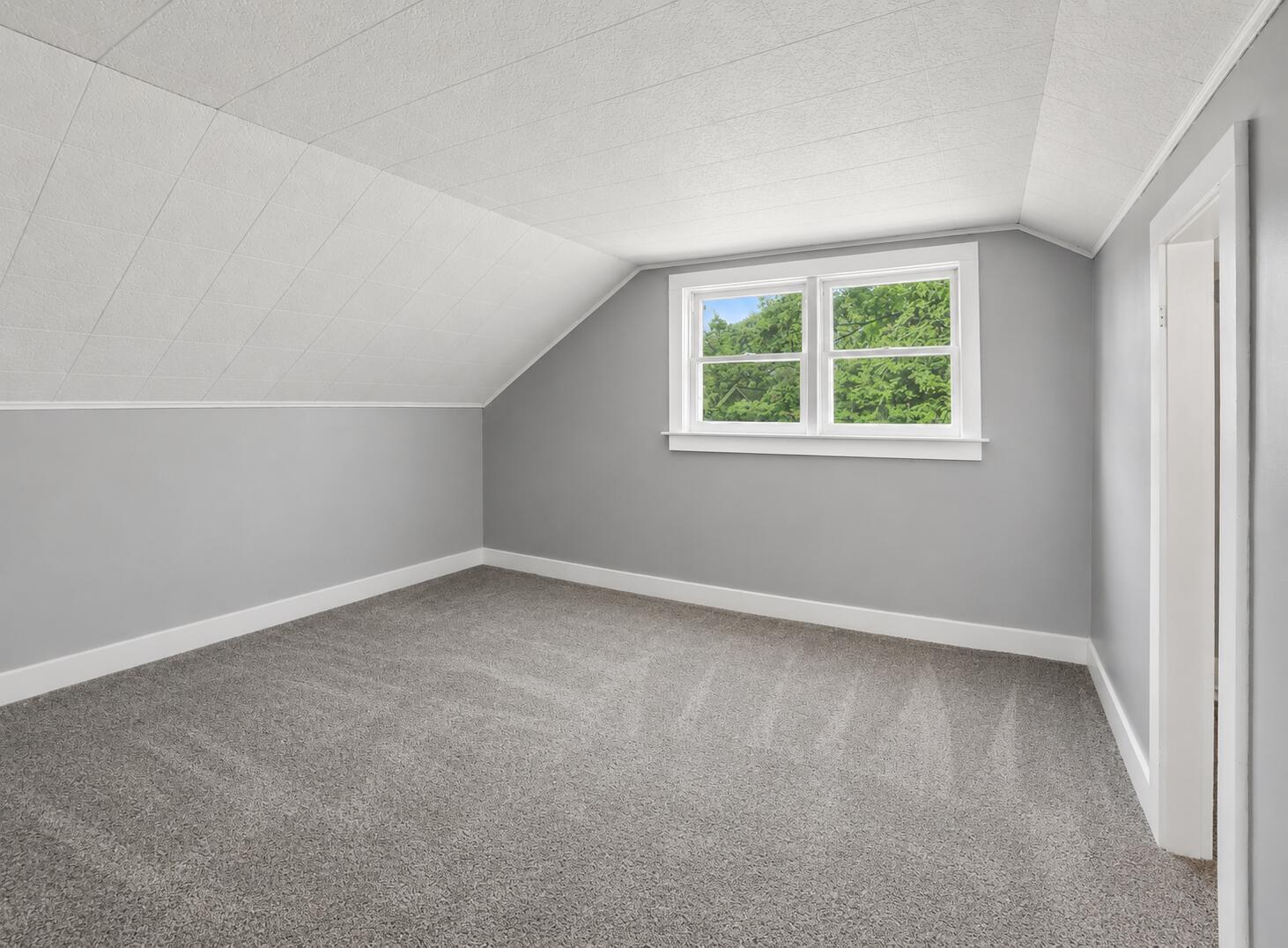 1532 Leahy Street Muskegon MI 49442