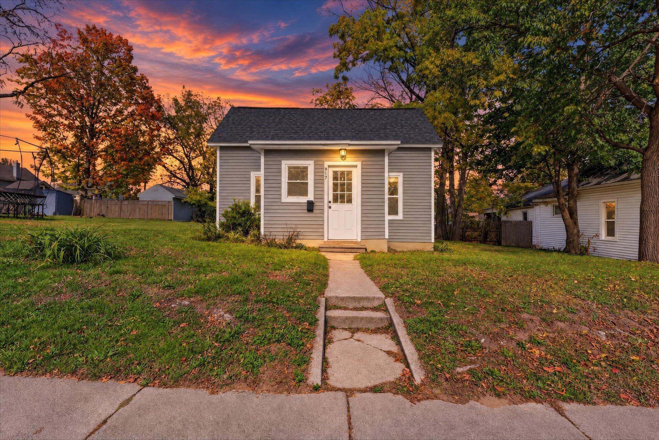 917 Innes Street NE Grand Rapids MI 49503