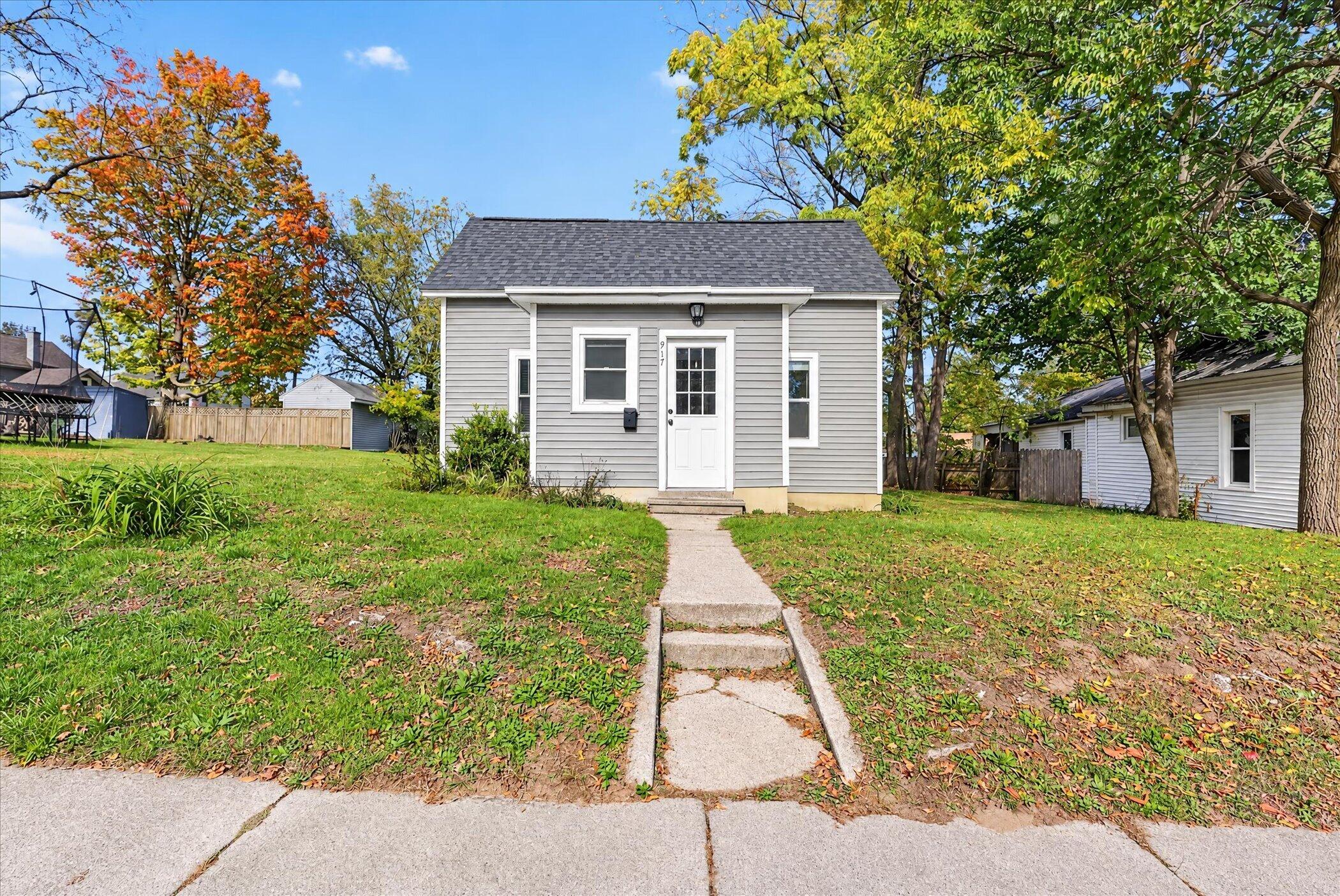 917 Innes Street NE Grand Rapids MI 49503