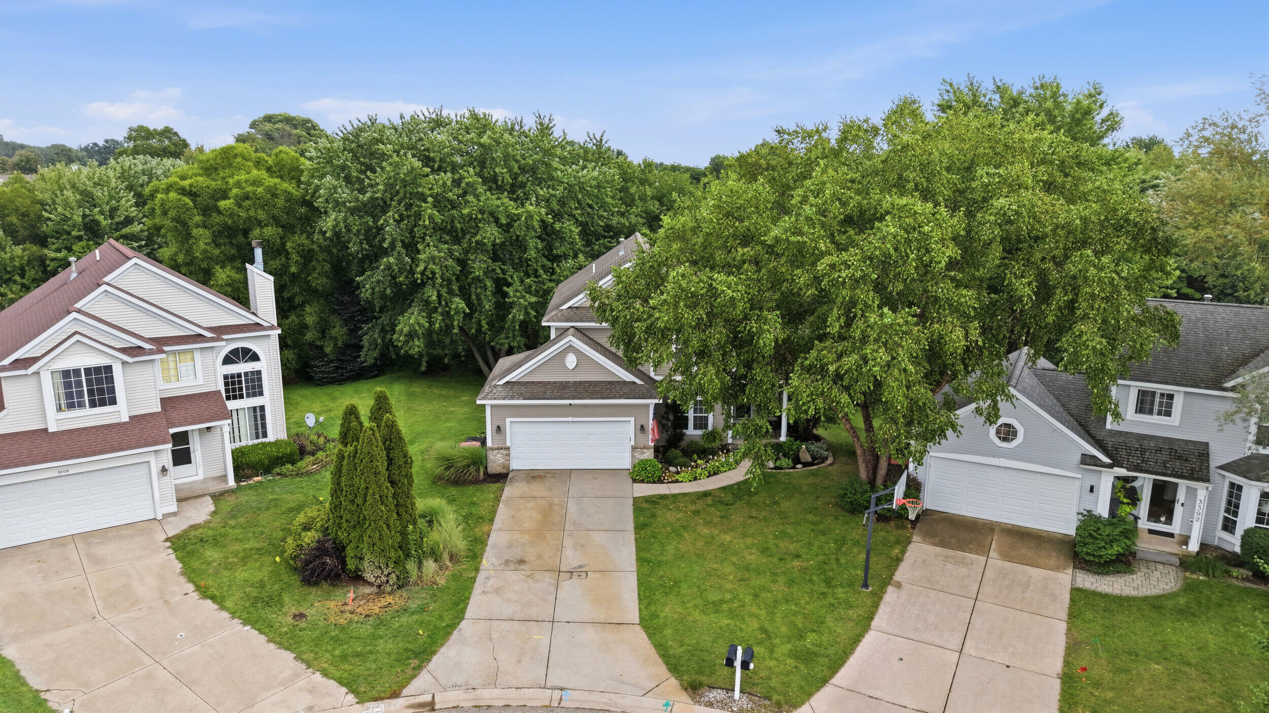 3400 Crystal Valley Court Holland MI 49424