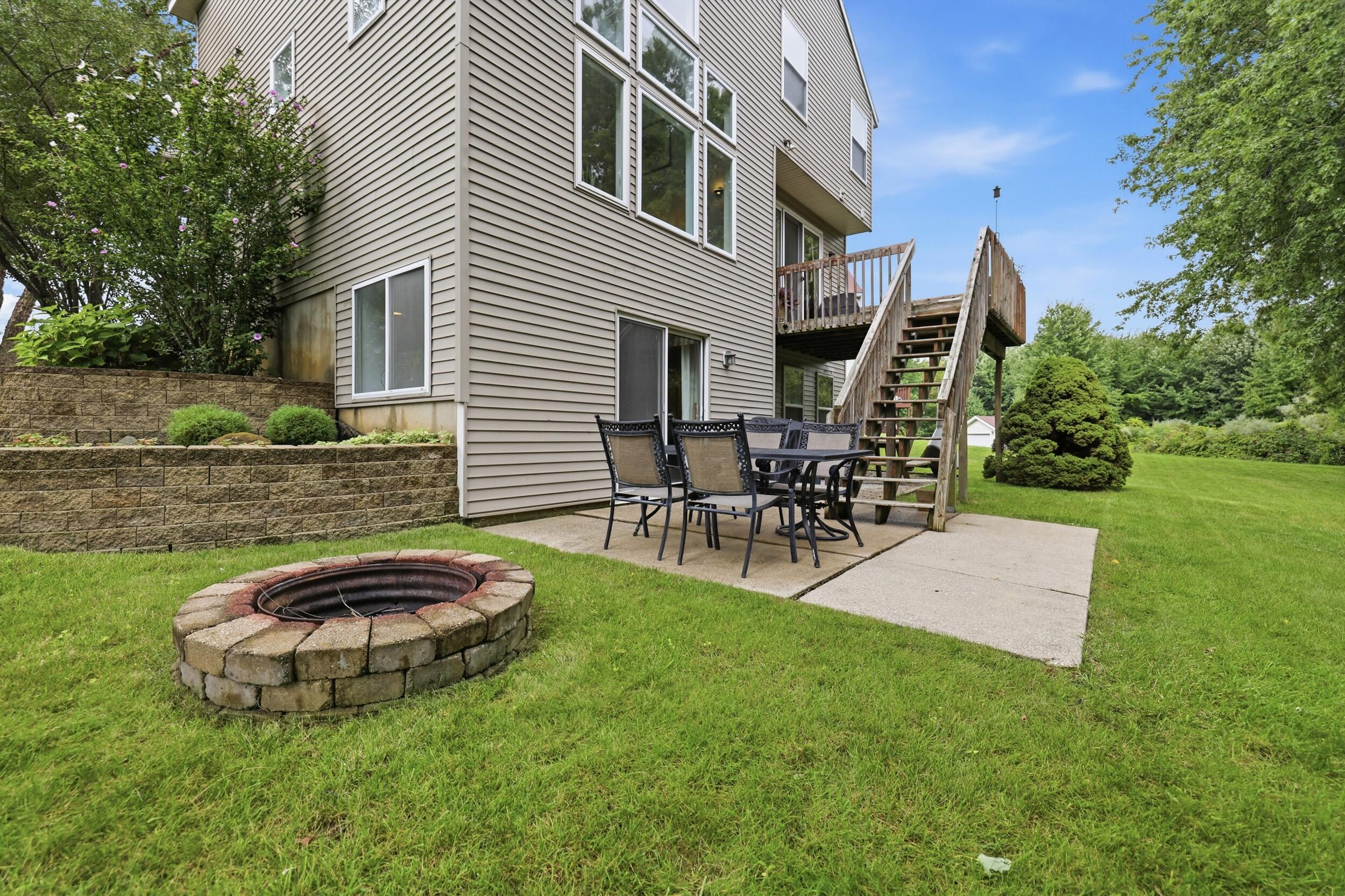 3400 Crystal Valley Court Holland MI 49424