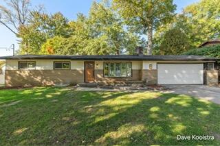 1575 Mullins Avenue NW Grand Rapids MI 49534
