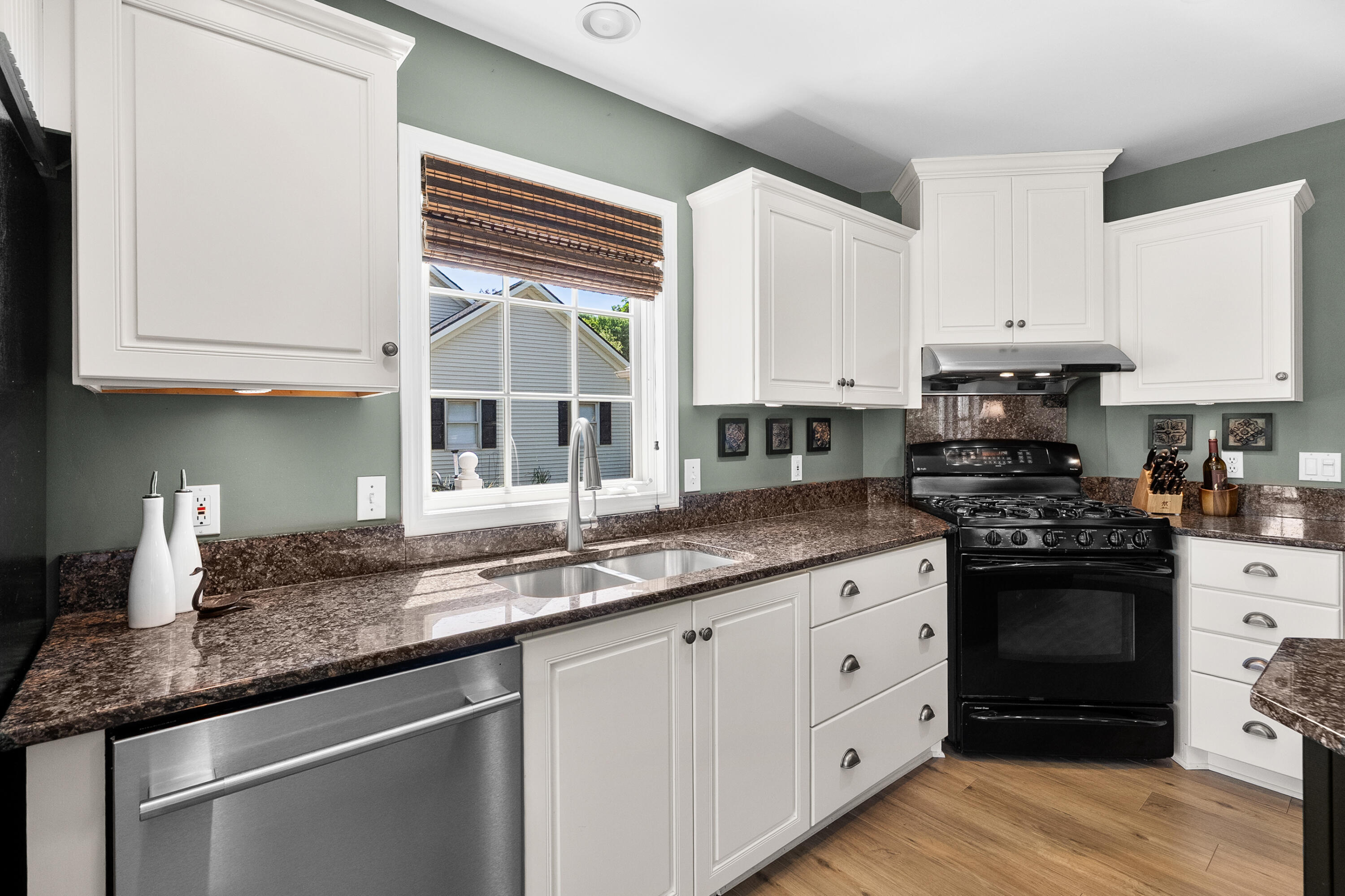 7376 Dunross Drive Portage MI 49024