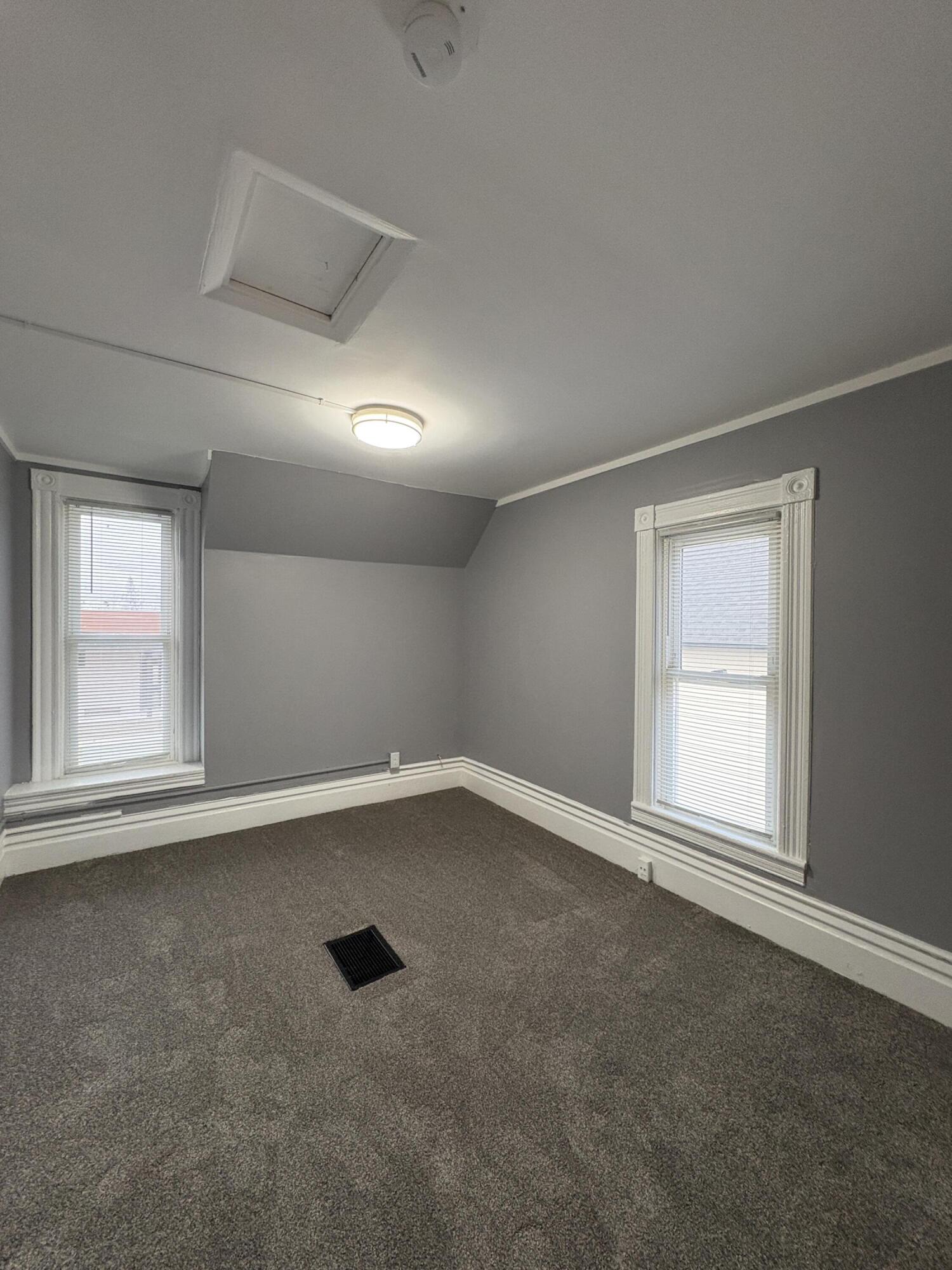 1053 Watkins Street SE Grand Rapids MI 49507