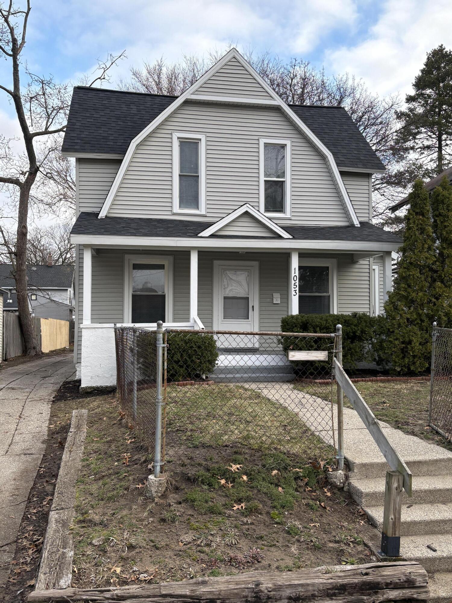 1053 Watkins Street SE Grand Rapids MI 49507