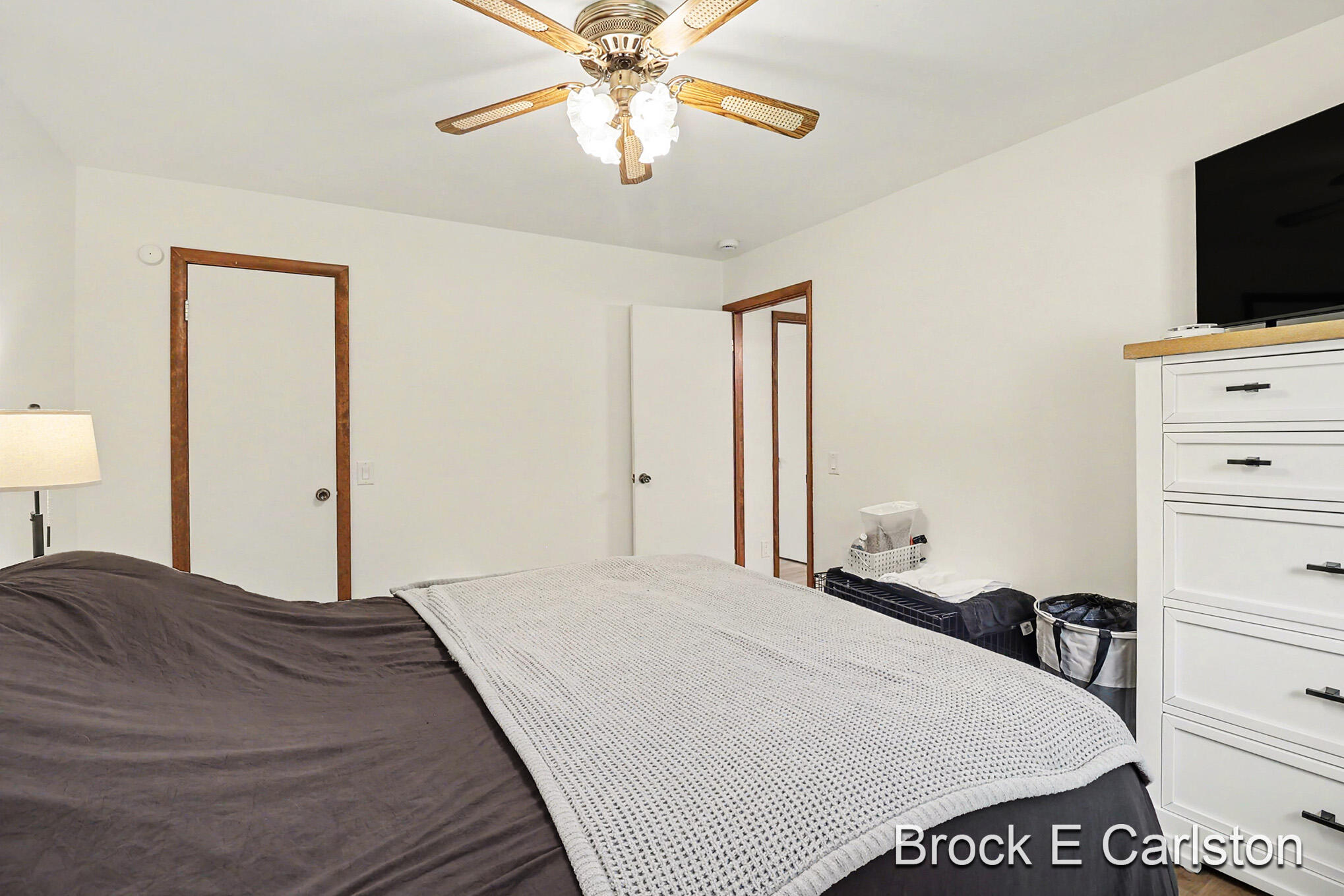 2756 Marquette Avenue Muskegon MI 49442