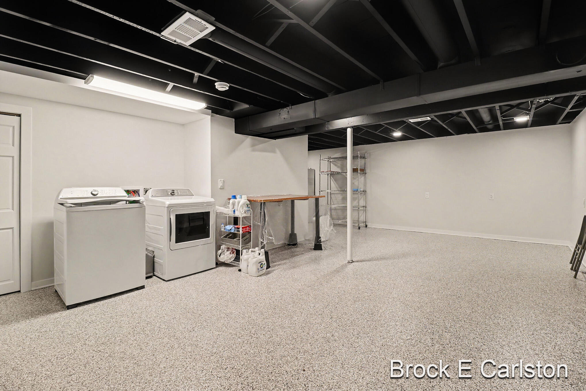 2756 Marquette Avenue Muskegon MI 49442