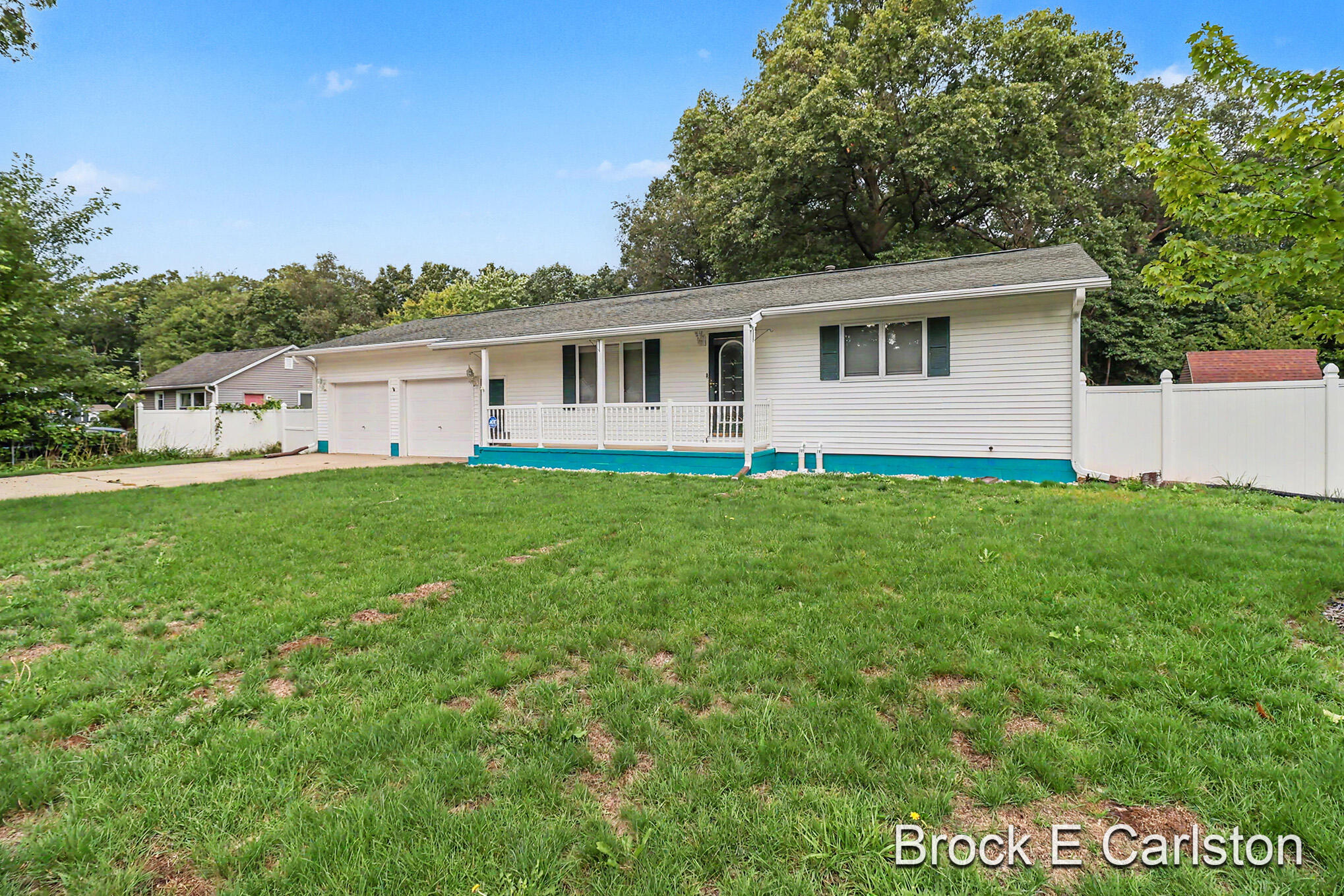 2756 Marquette Avenue Muskegon MI 49442