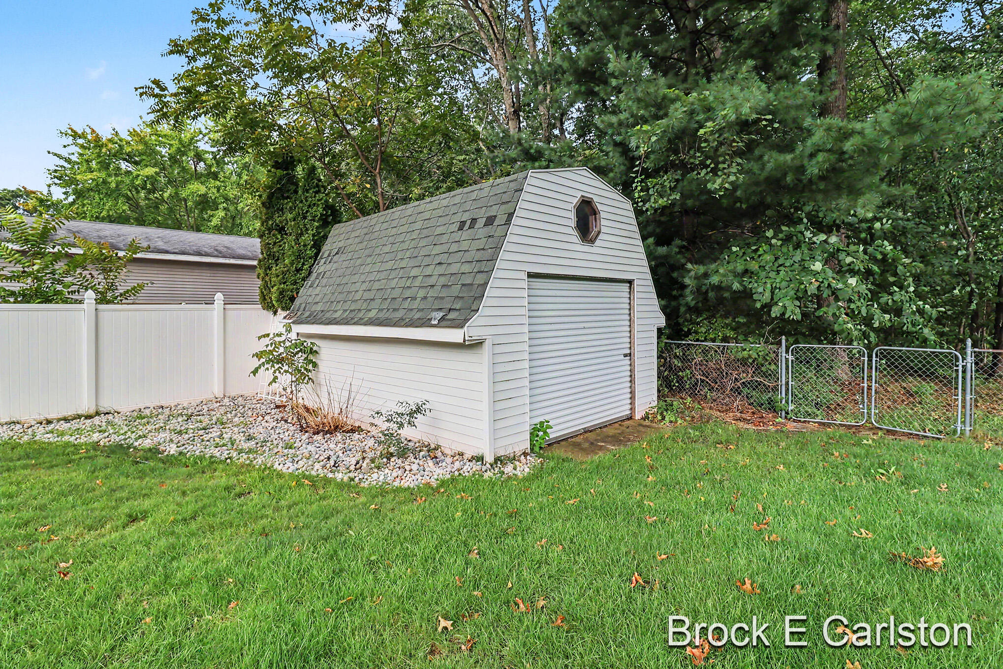 2756 Marquette Avenue Muskegon MI 49442