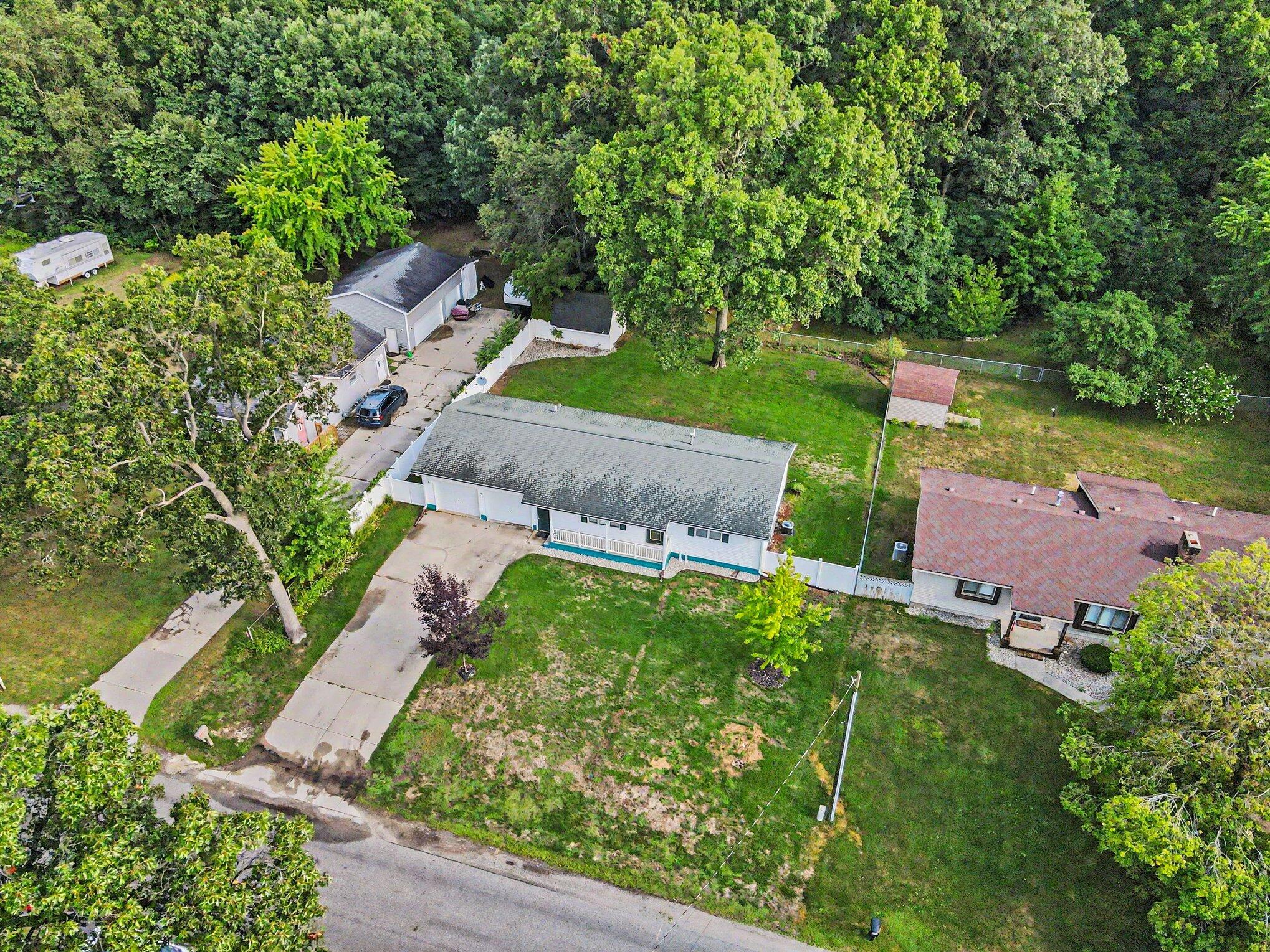 2756 Marquette Avenue Muskegon MI 49442