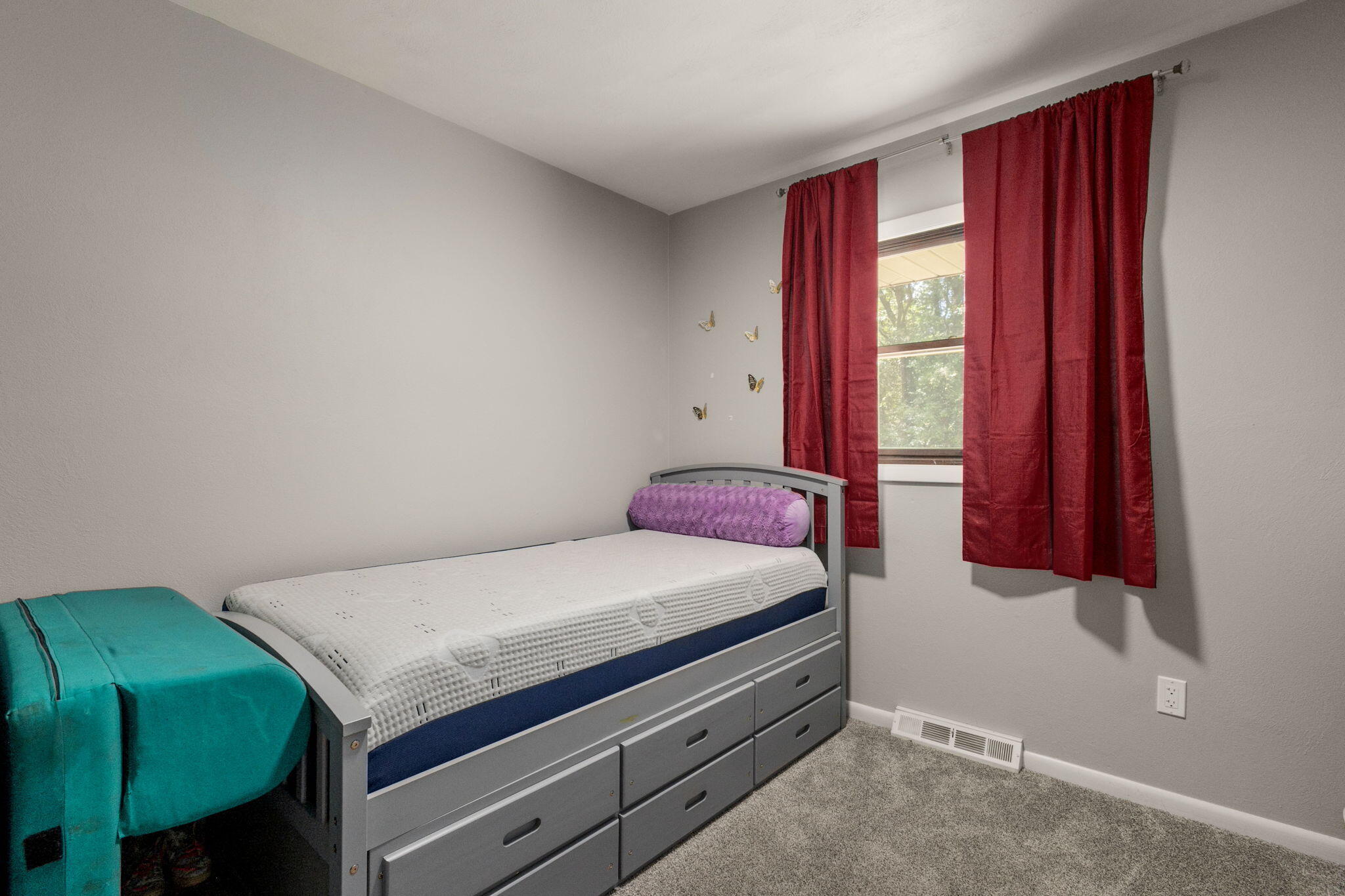 2135 S 13th Street Niles MI 49120