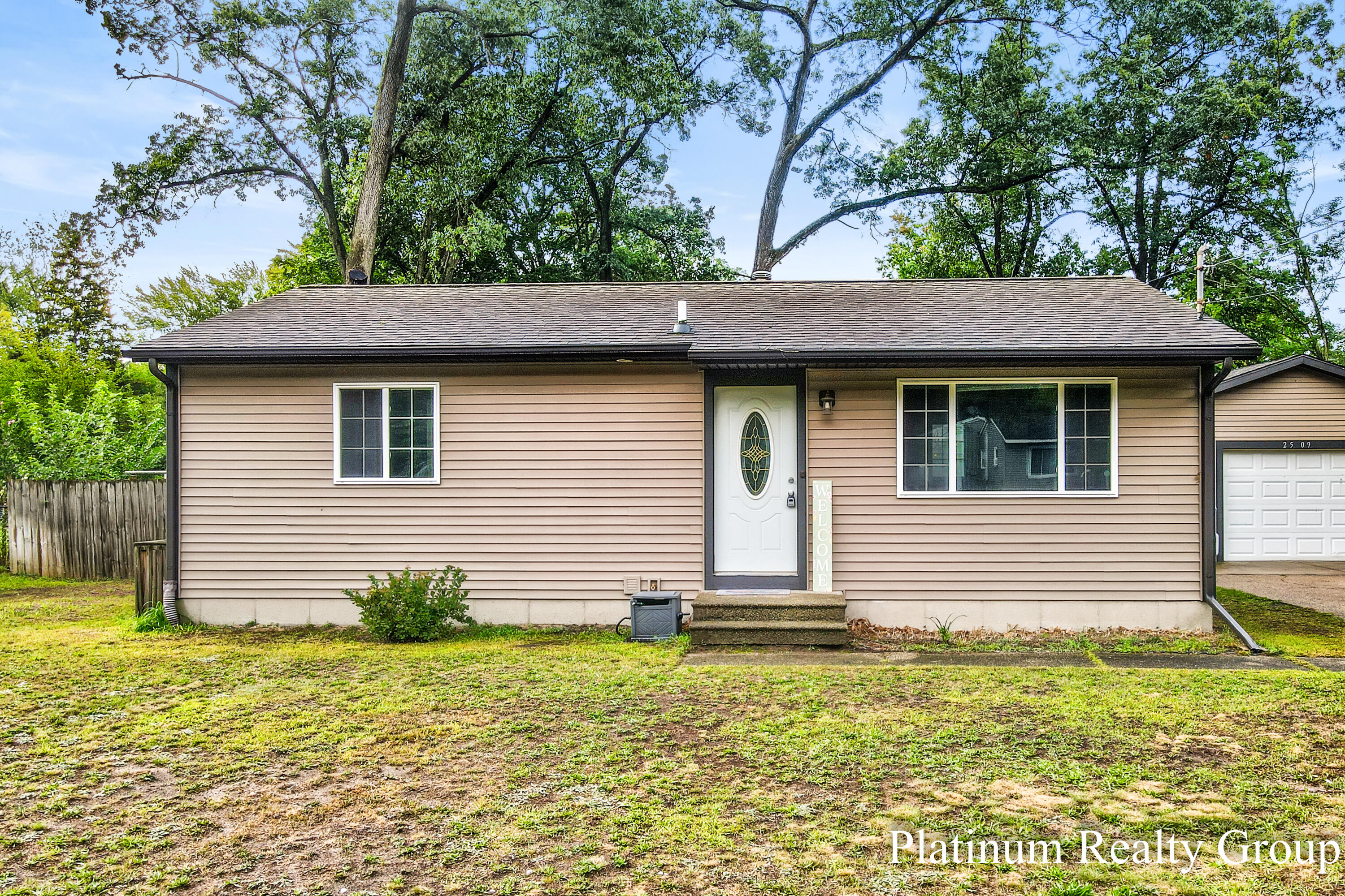 2509 Wesley Avenue Muskegon MI 49442