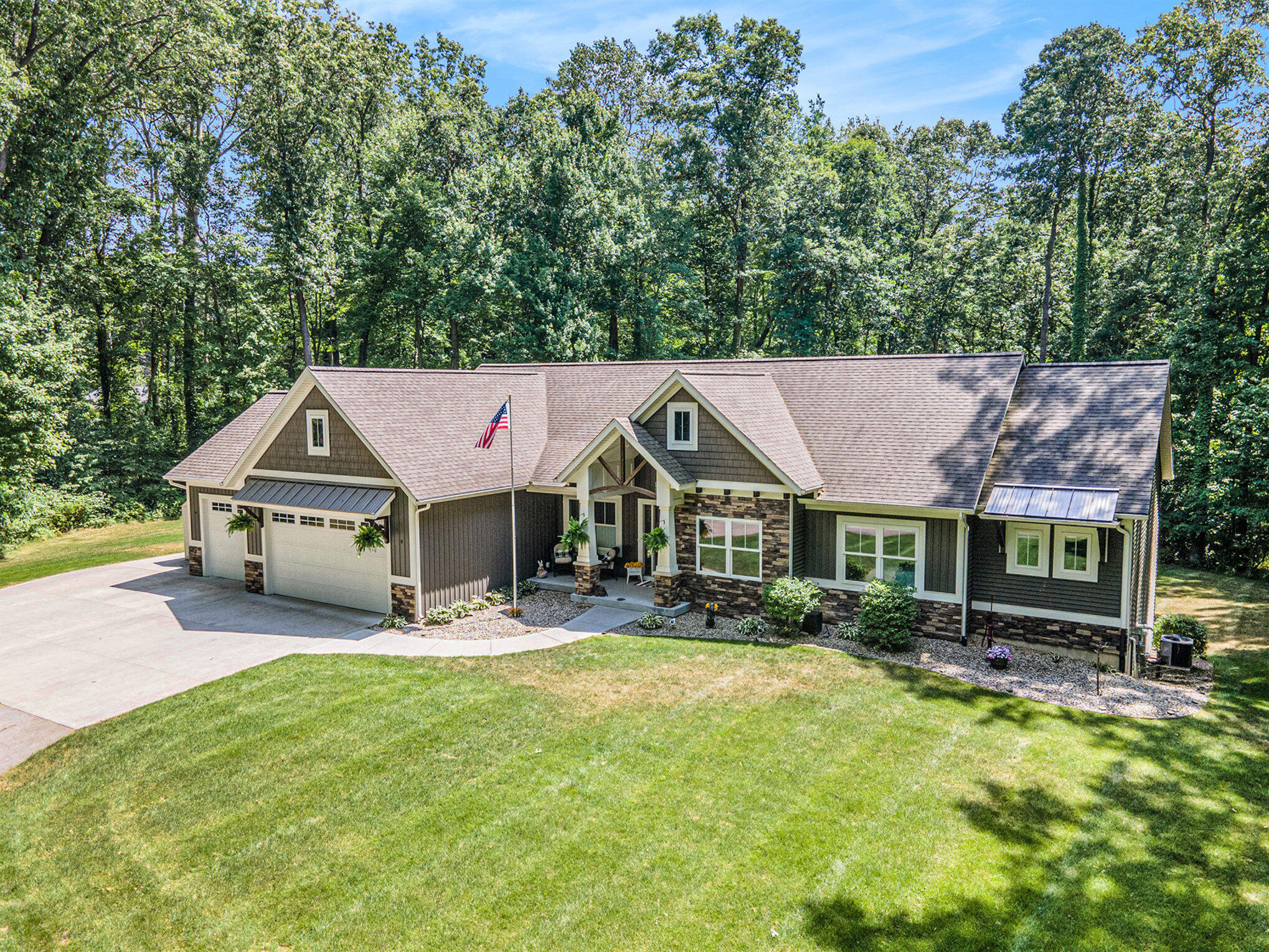 3479 Jeffrey Spur Hamilton MI 49419