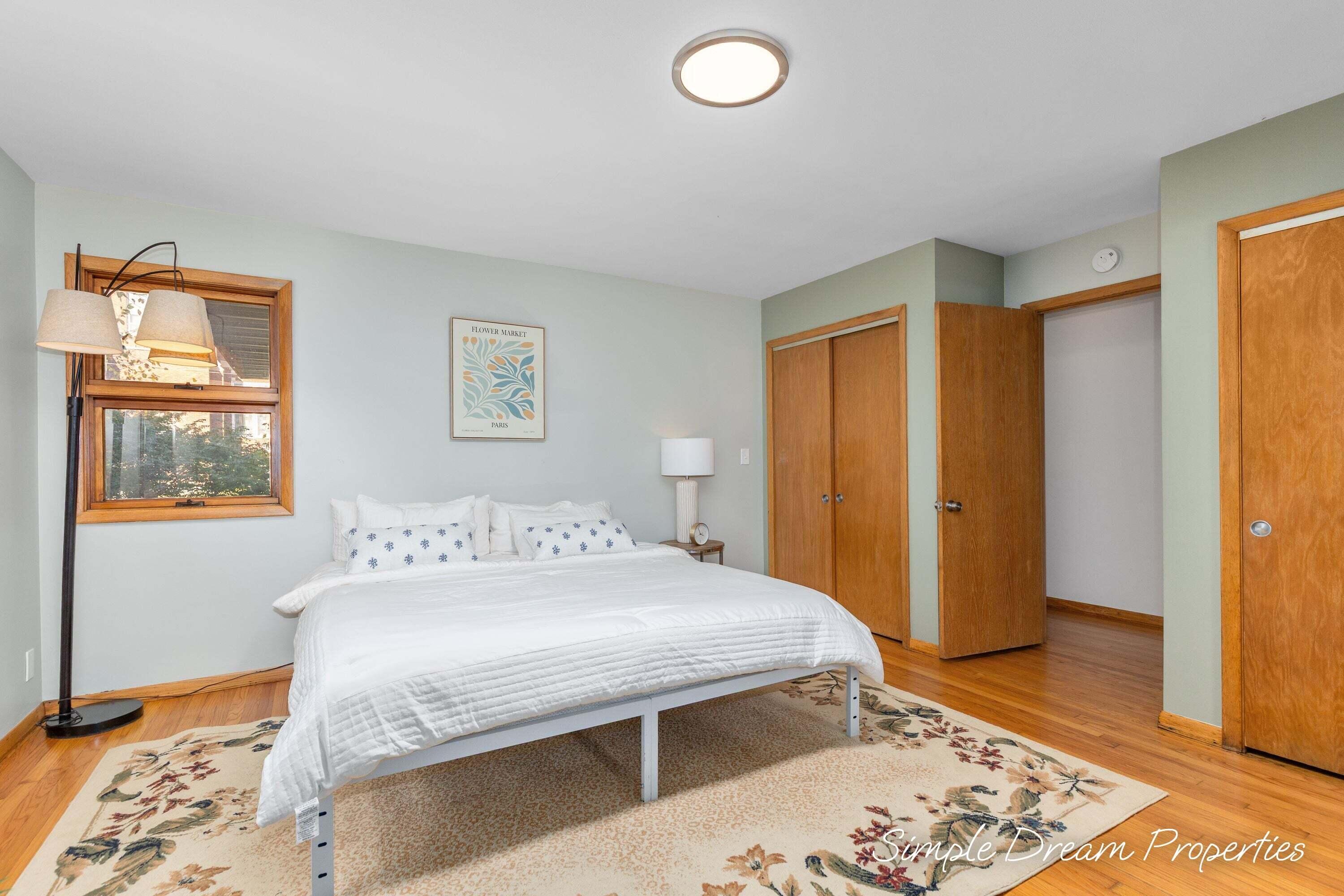 2005 Jefferson Drive SE Grand Rapids MI 49507