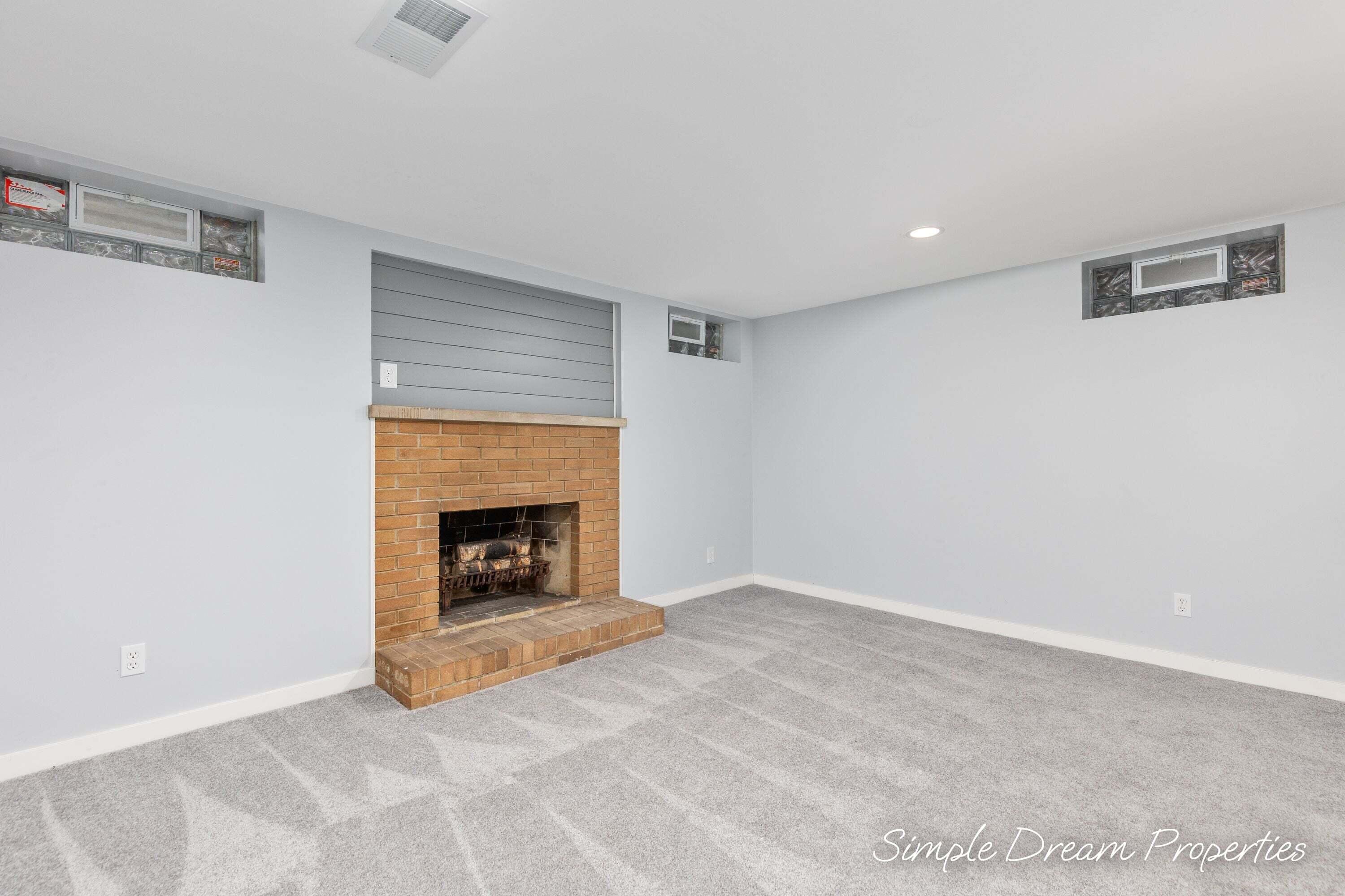 2005 Jefferson Drive SE Grand Rapids MI 49507