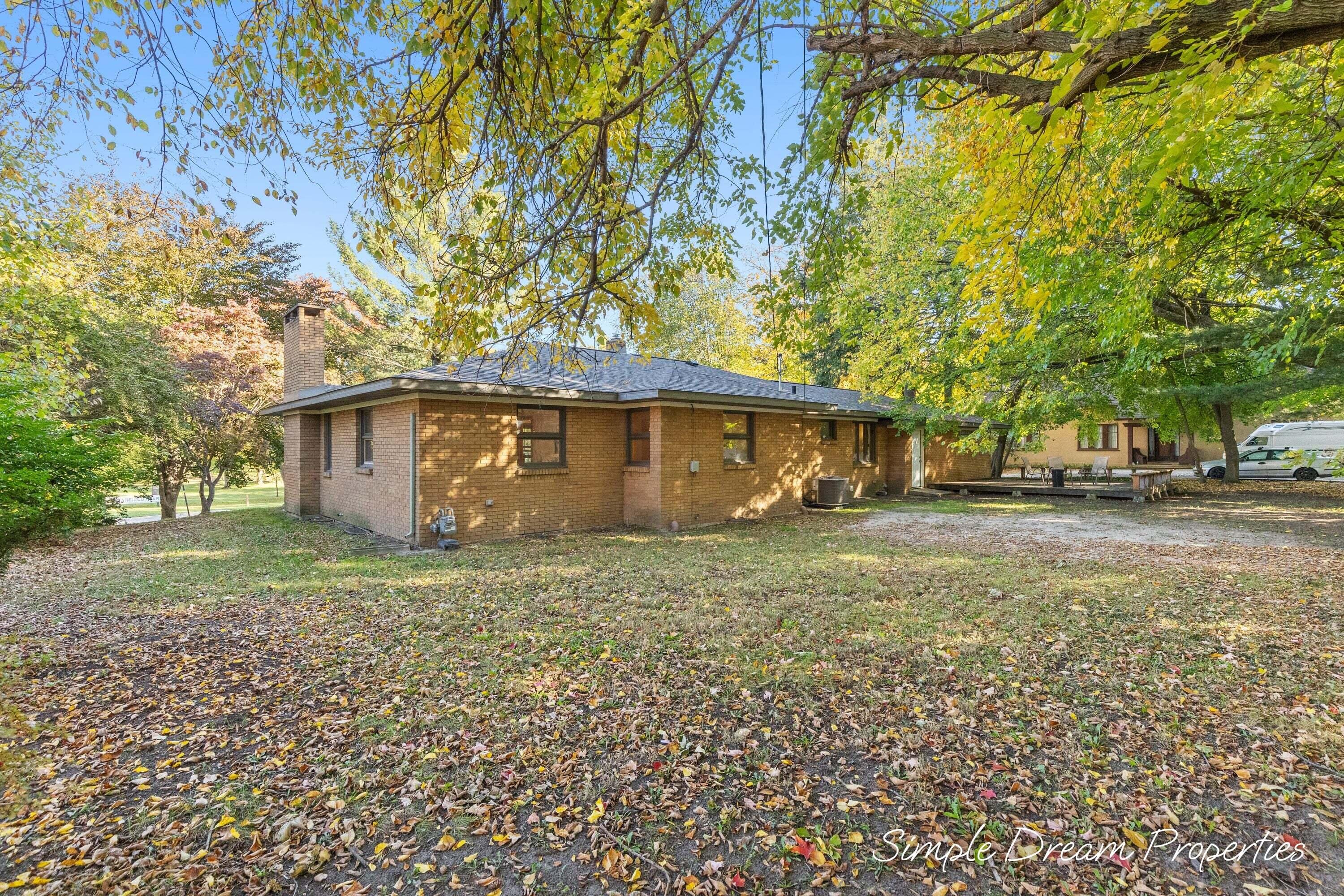2005 Jefferson Drive SE Grand Rapids MI 49507