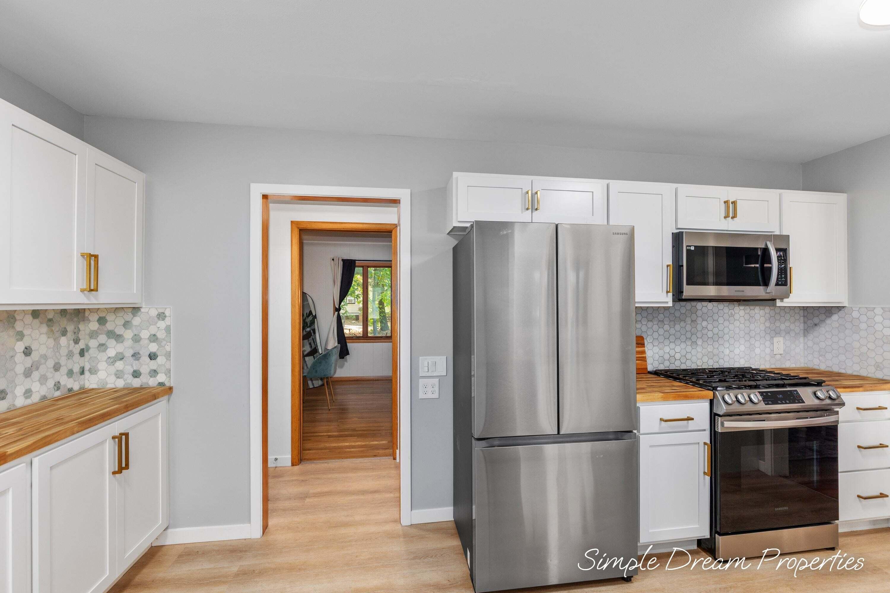 2005 Jefferson Drive SE Grand Rapids MI 49507