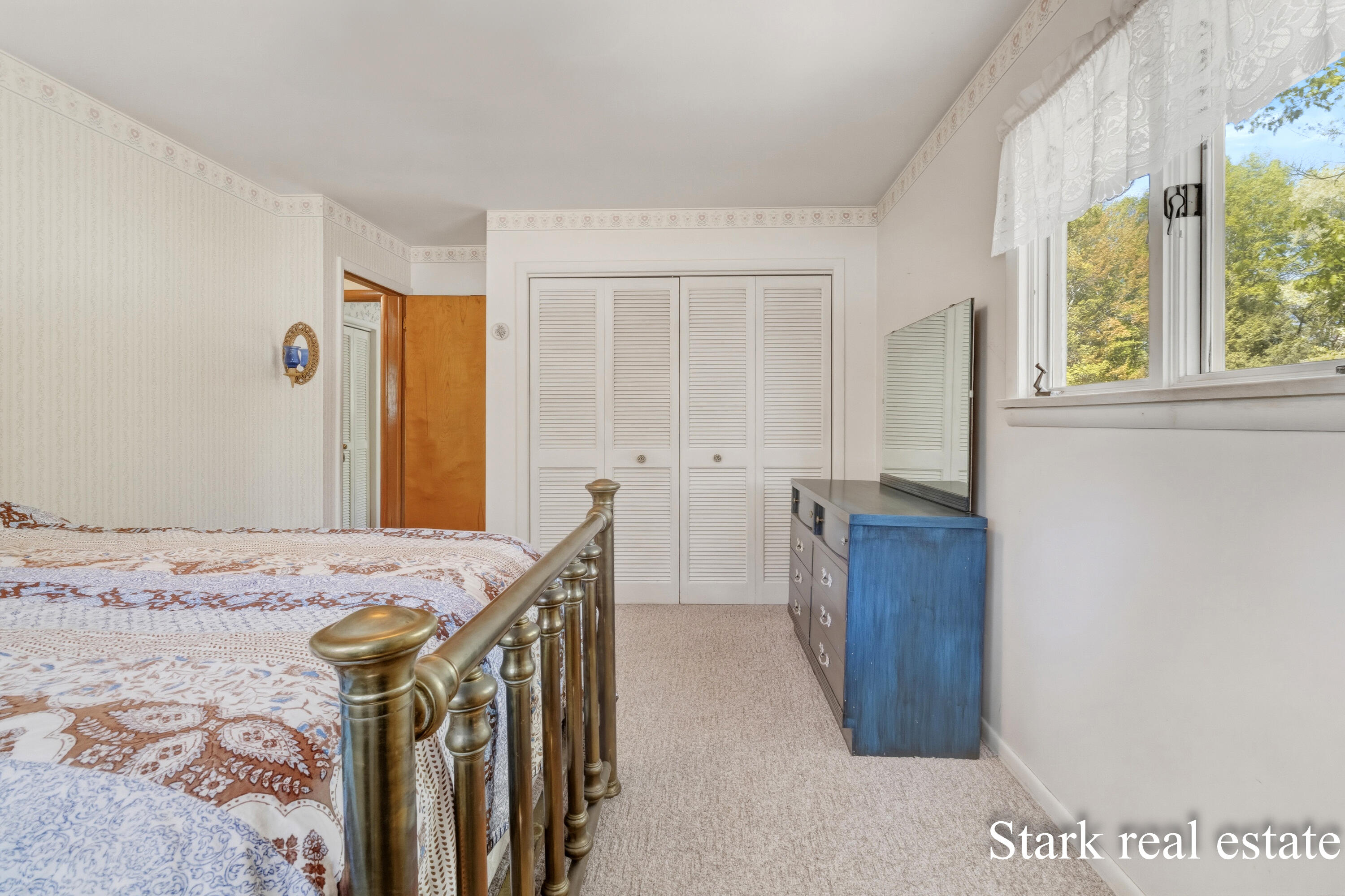 2816 E Mount Garfield Road Muskegon MI 49444
