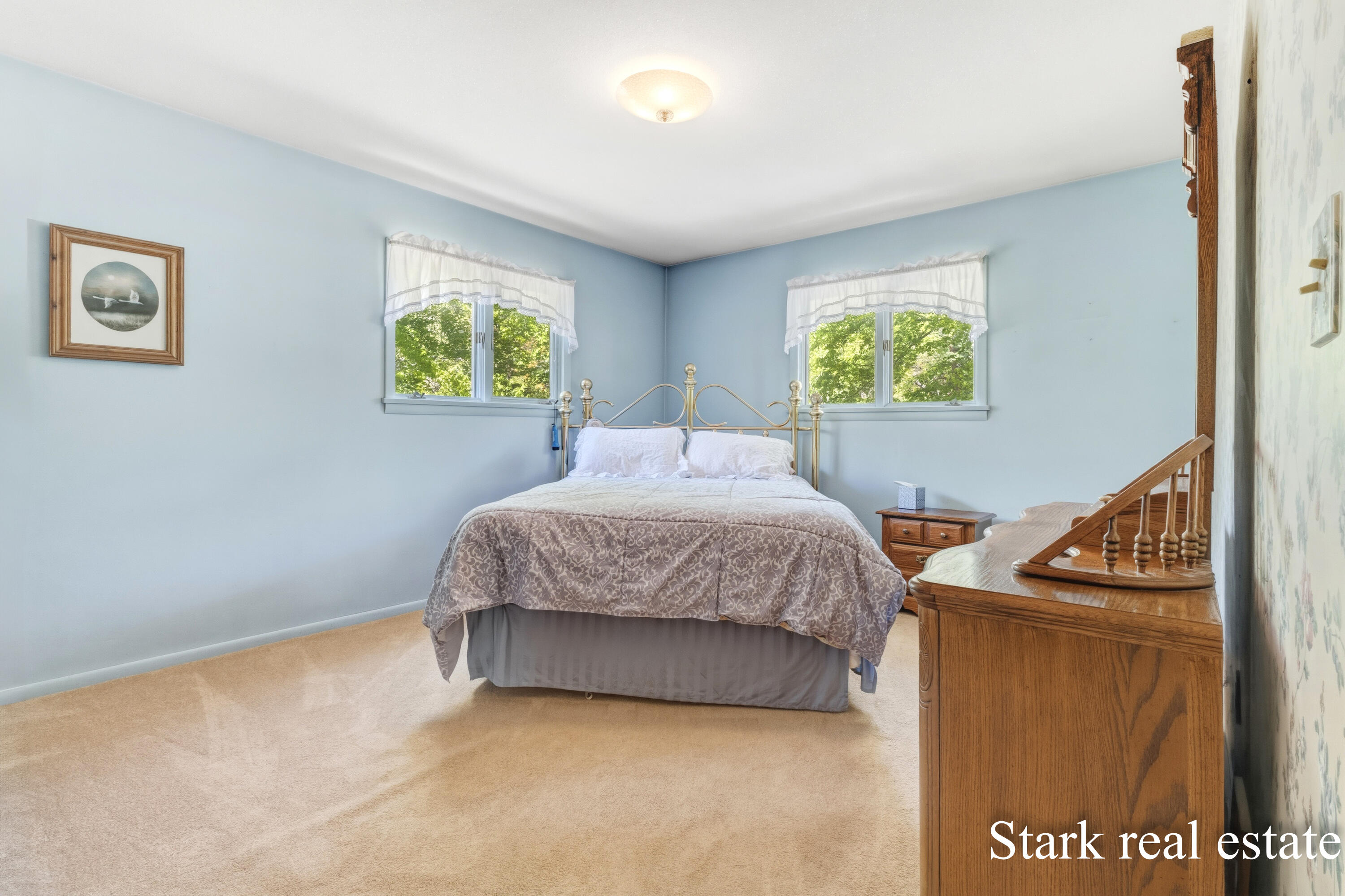 2816 E Mount Garfield Road Muskegon MI 49444