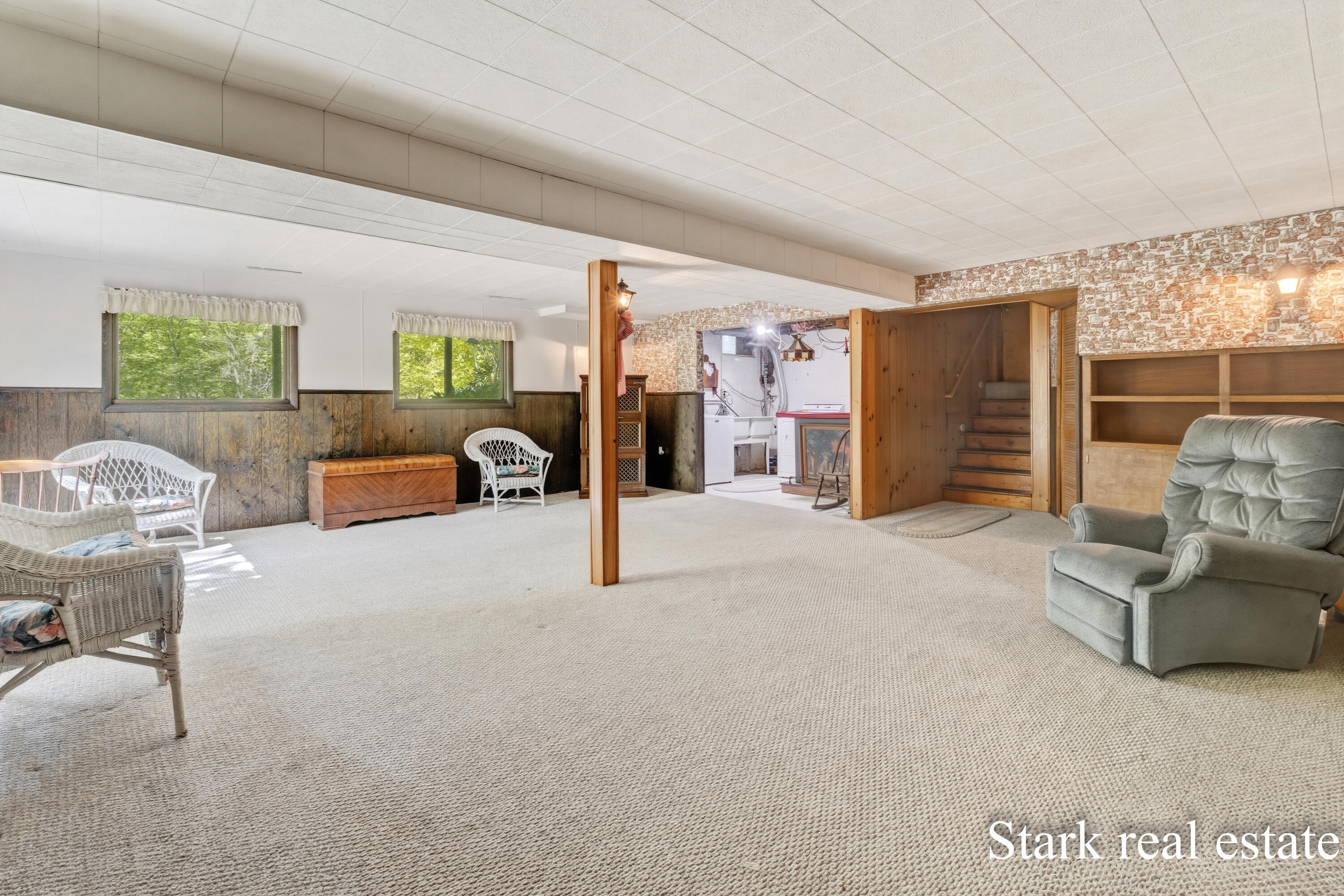 2816 E Mount Garfield Road Muskegon MI 49444